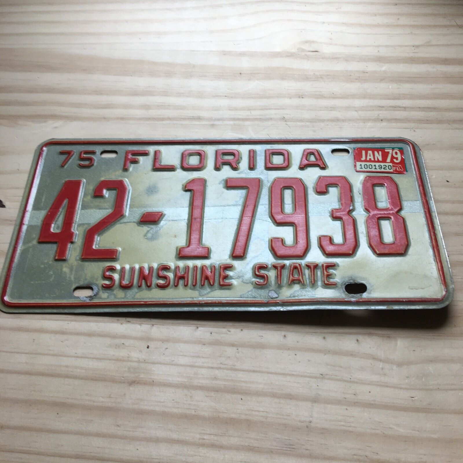 Vintage 1979 Jan 75 Florida Sunshine State License Plate 42-17938