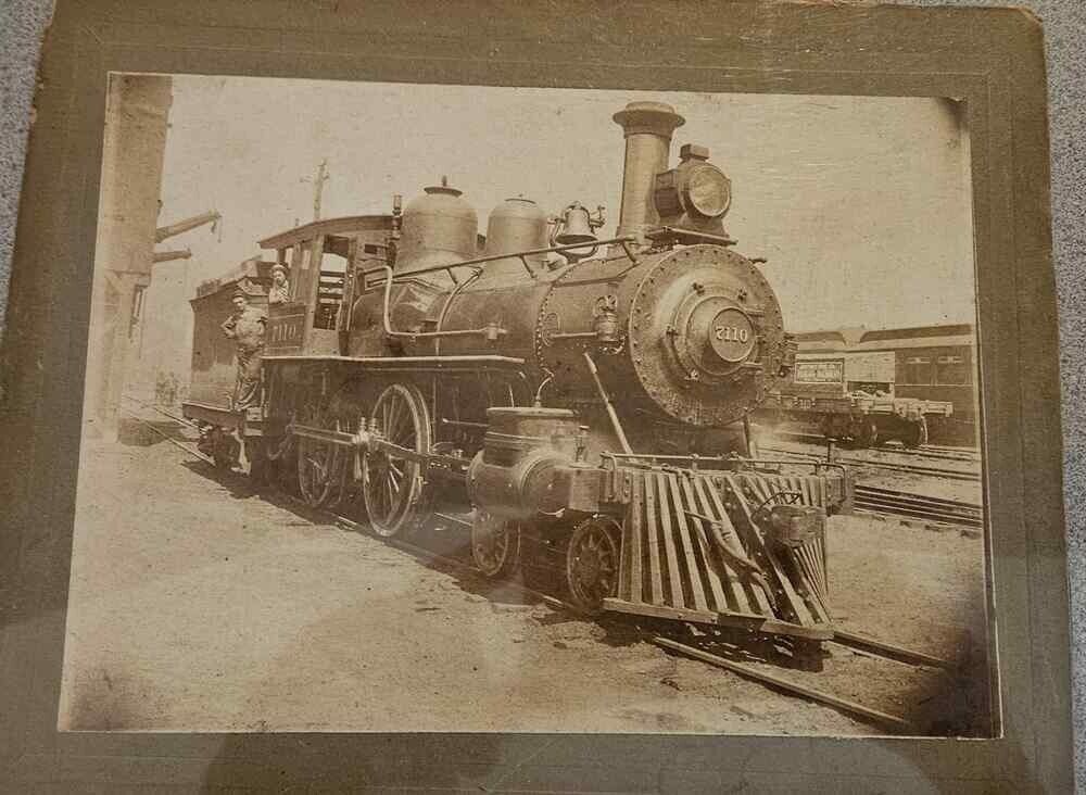 Authentic Early Train Engine Image Very Nice Rare Cabinet Picture