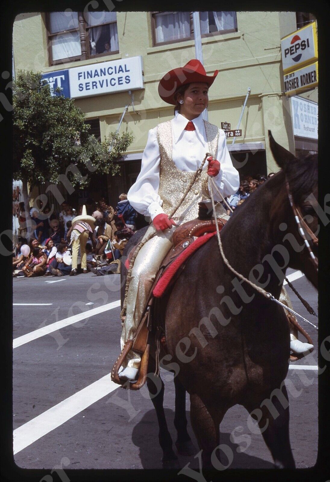 Sl82 Original Slide 1970\'s  San Luis Obispo parade Horse 707a