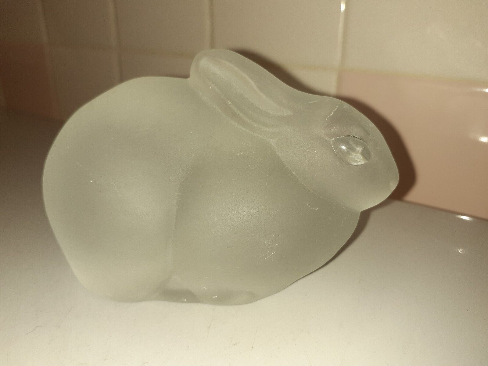 1985 Sweden Nybro Frosted Crystal Glass Bunny Figurine 3\