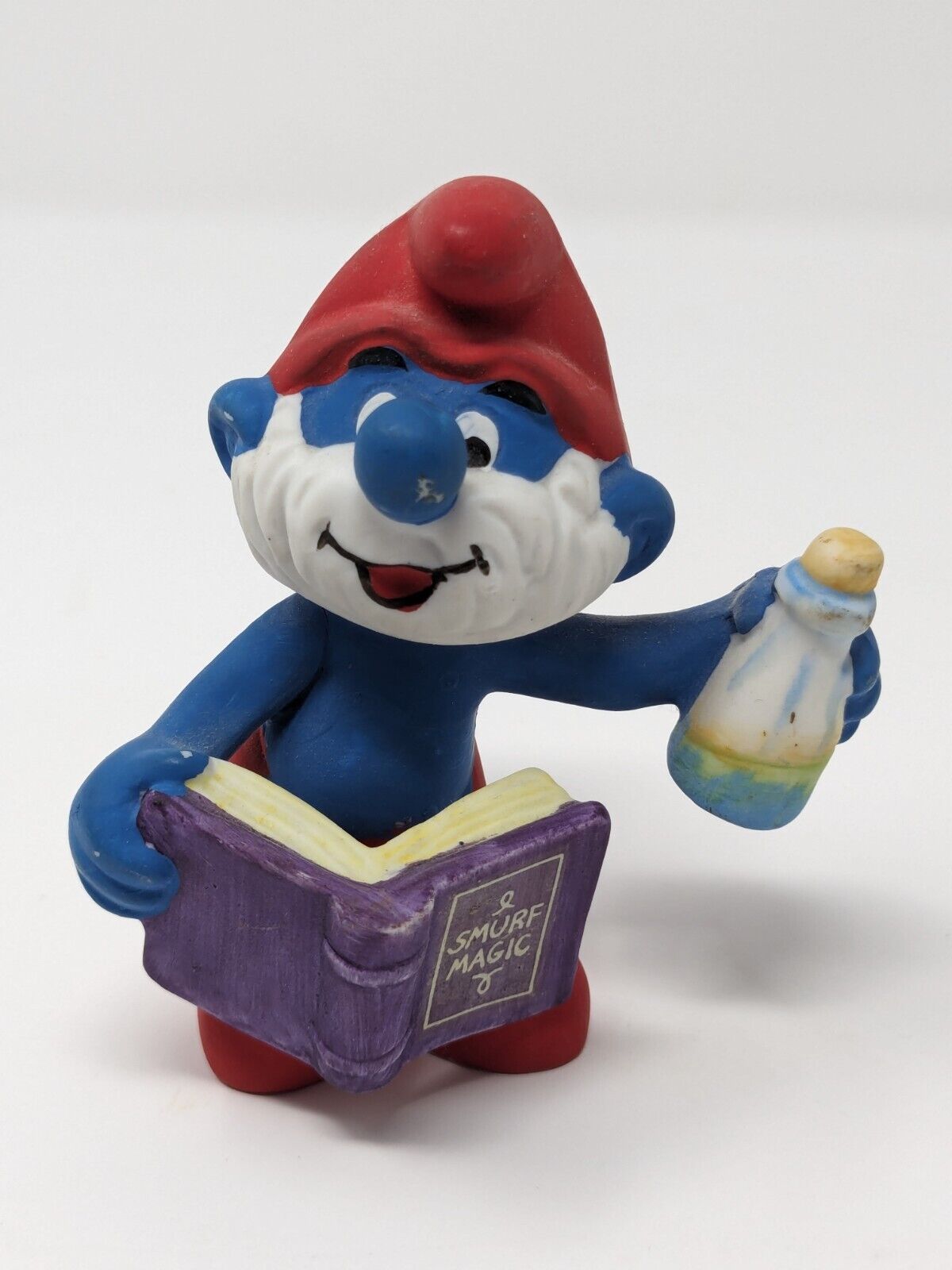 Papa Smurf Ceramic Figurine with Magic Book & Potion Bottle  3 1/2\'\' RARE 
