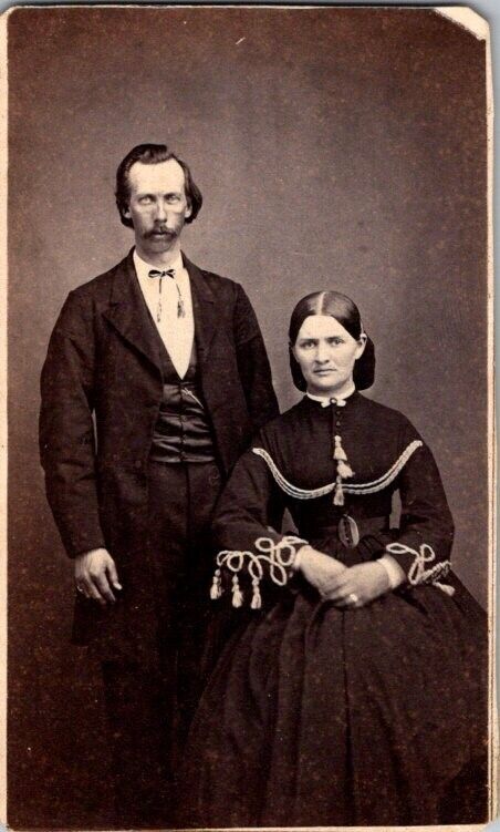 Handsome Couple in Civil War Era Fashion, c1860s, CDV Photo #2336
