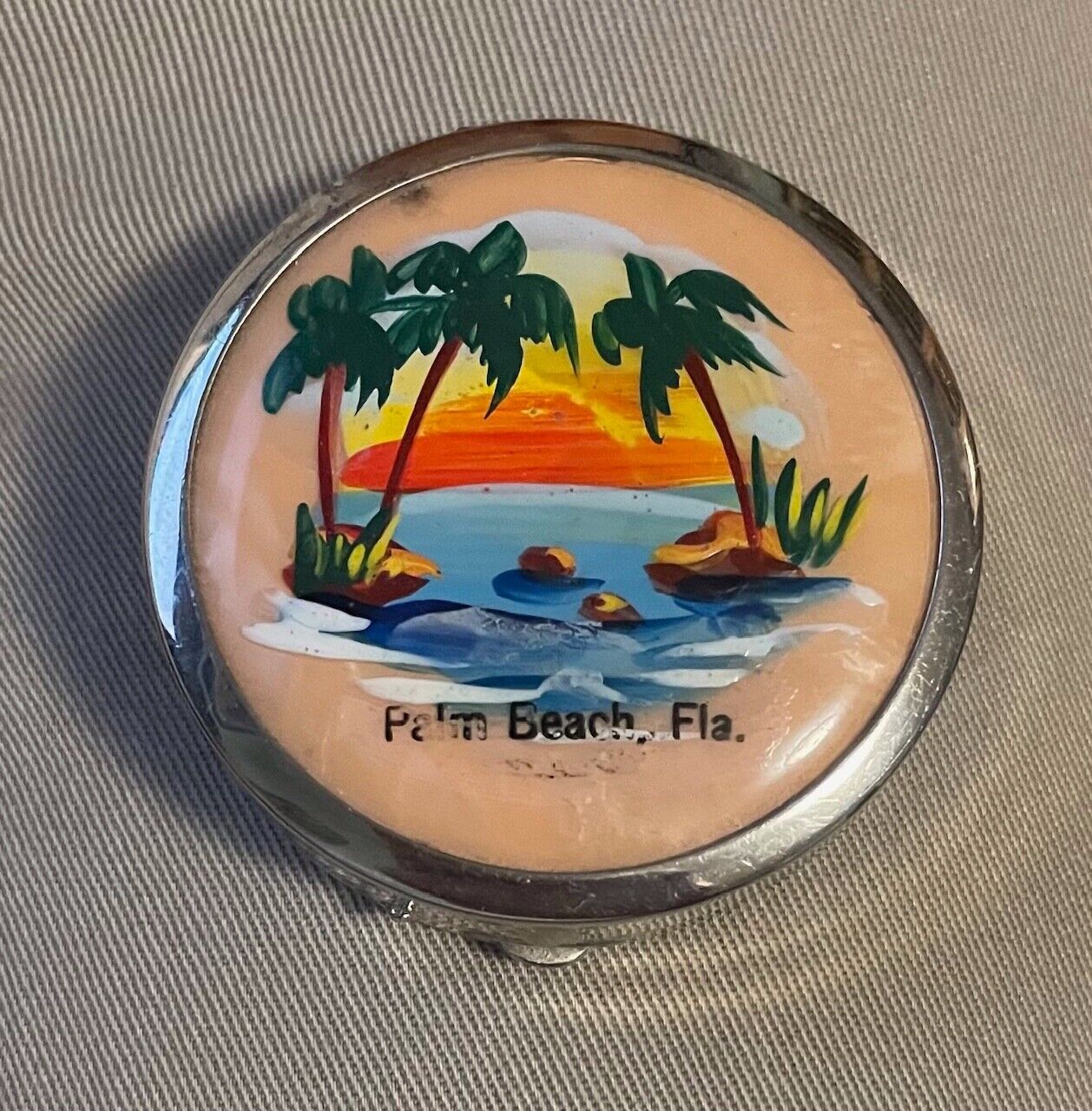 Vintage 1950s Palm Beach Florida Souvenir Mini Ladies Compact Hand-Painted