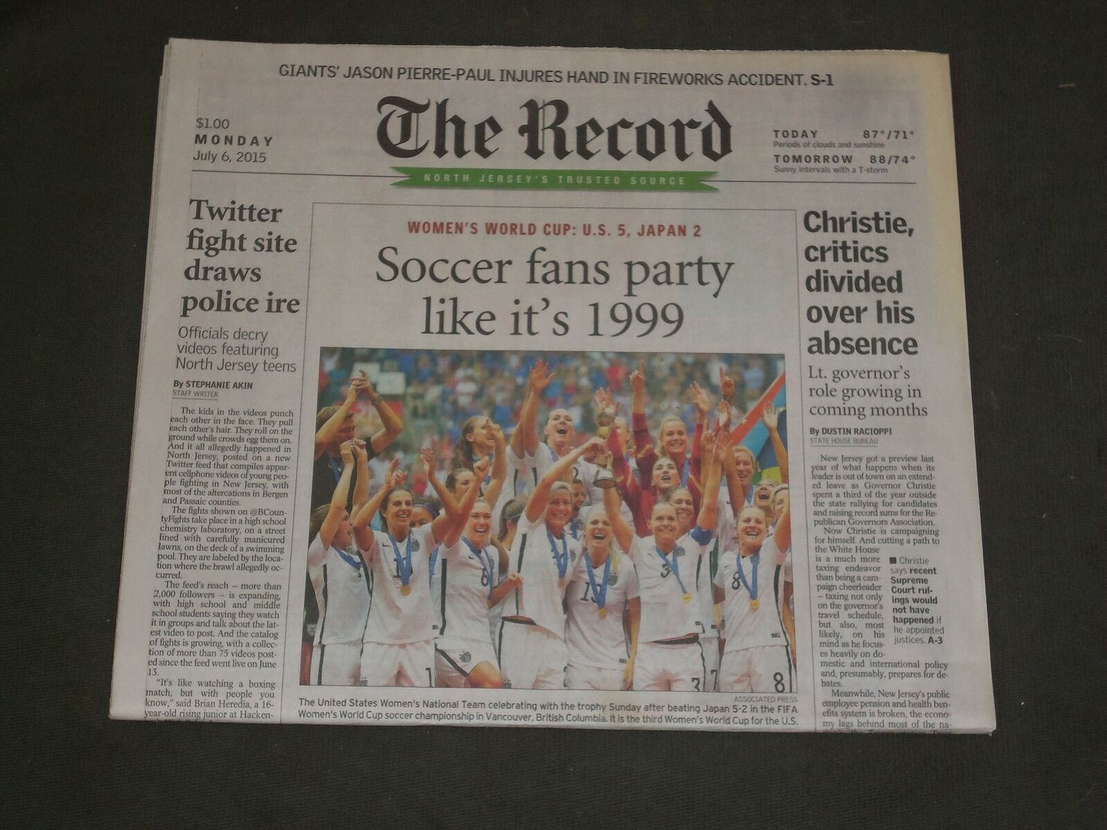 2015 JULY 6 THE RECORD NEWSPAPER - US. WOMEN\'S SOCCER TEAM WINS WORLD CUP