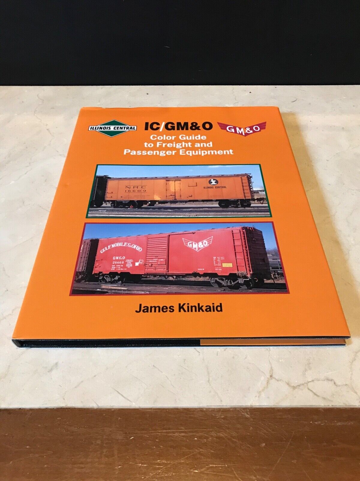 IC GM&O Color Guide to Freight and Passenger Equipment Morning Sun Book