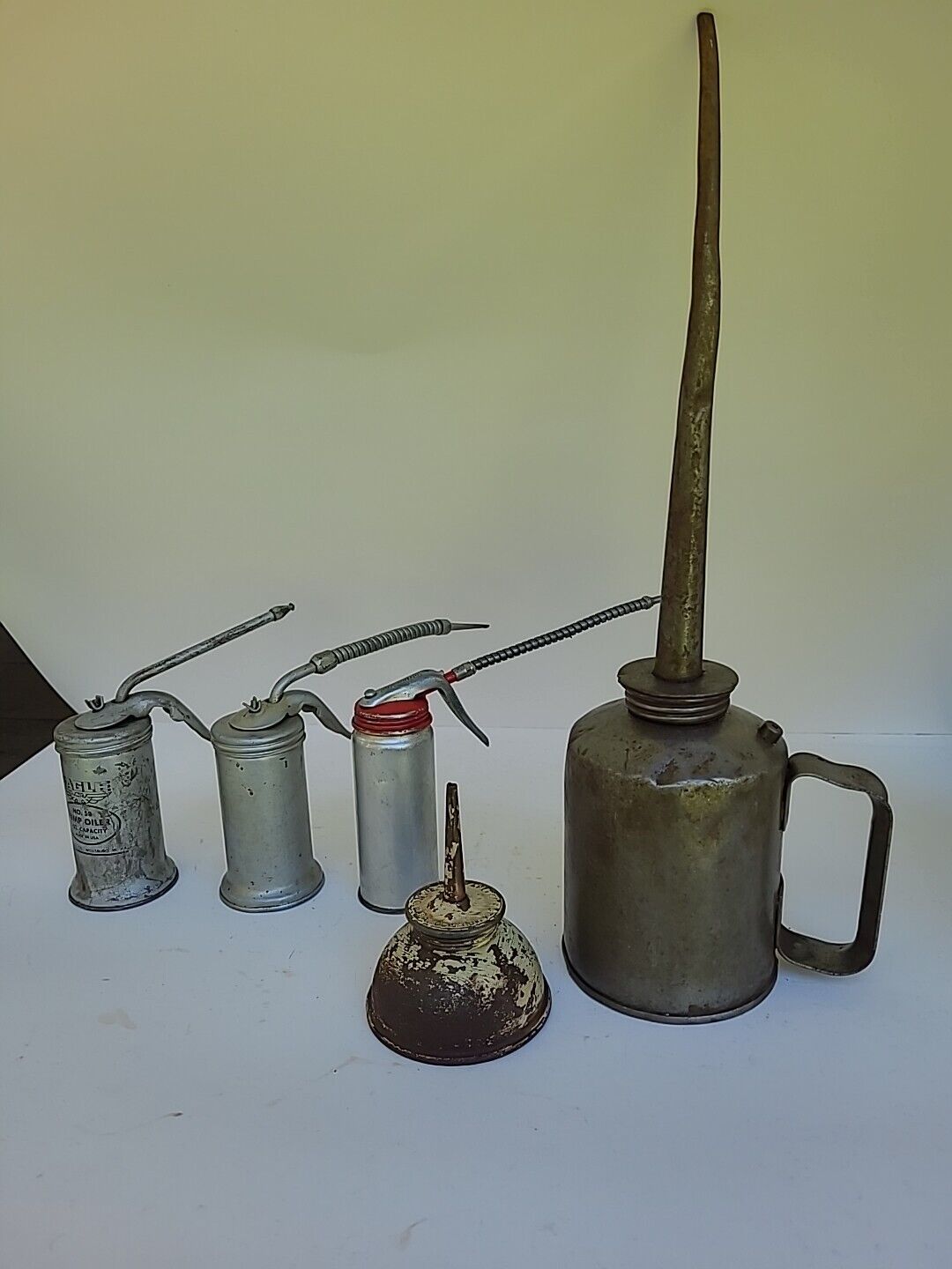 Vintage 1-Golden Rod Oil Can Pump Oiler W/flexible 5” Spout, 2- Eagle (LOT OF 5)