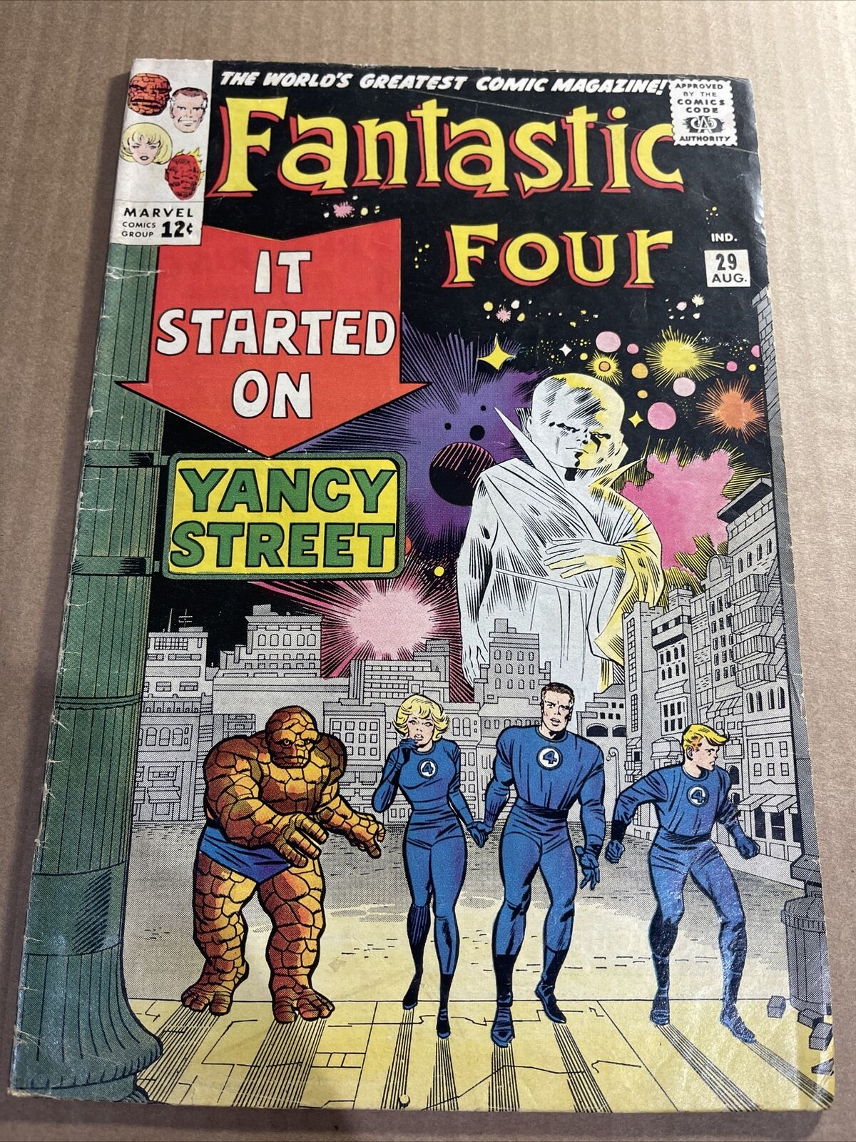 Fantastic Four #29 1st Watcher Cover Key Solid Silver Age Copy 