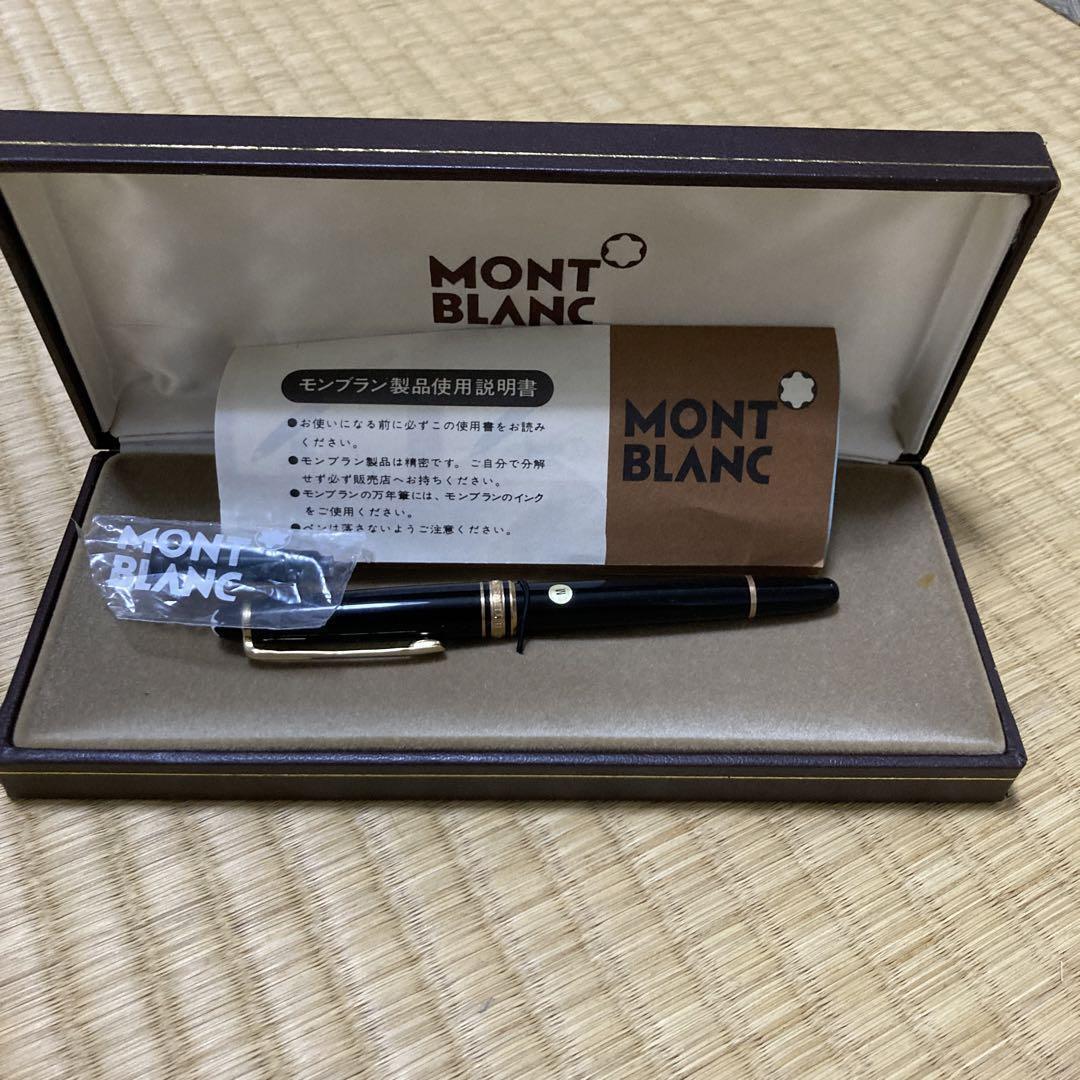 It\'s a Montblanc fountain pen. If you\'re interested, please leave a comment.