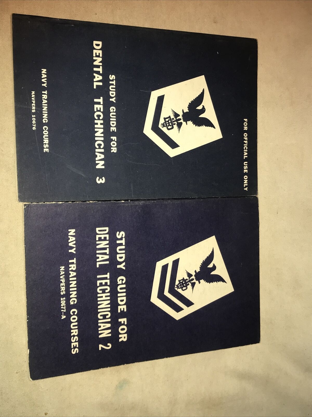 NAVPERS DENTAL TECHNICIAN STUDY GUIDE 2 & 3 MILITARIA BOOK NAVY TRAINING 1949 50