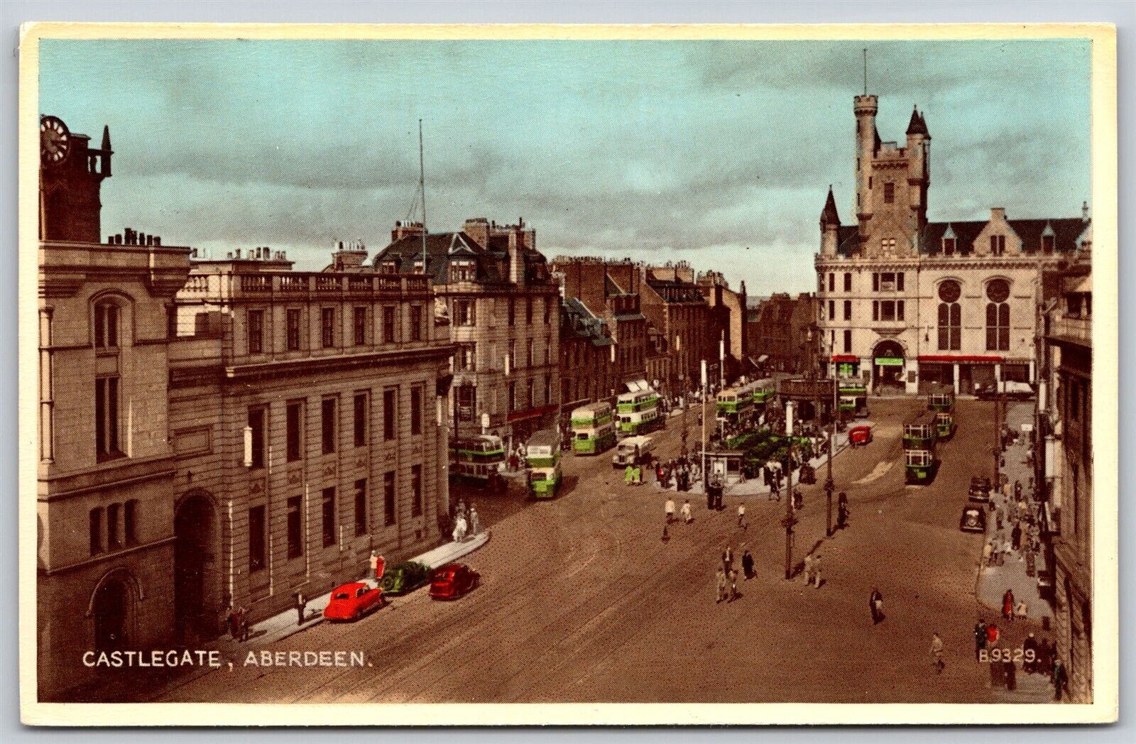 Postcard Castlegate, Aberdeen (litho) hand-tinted P166