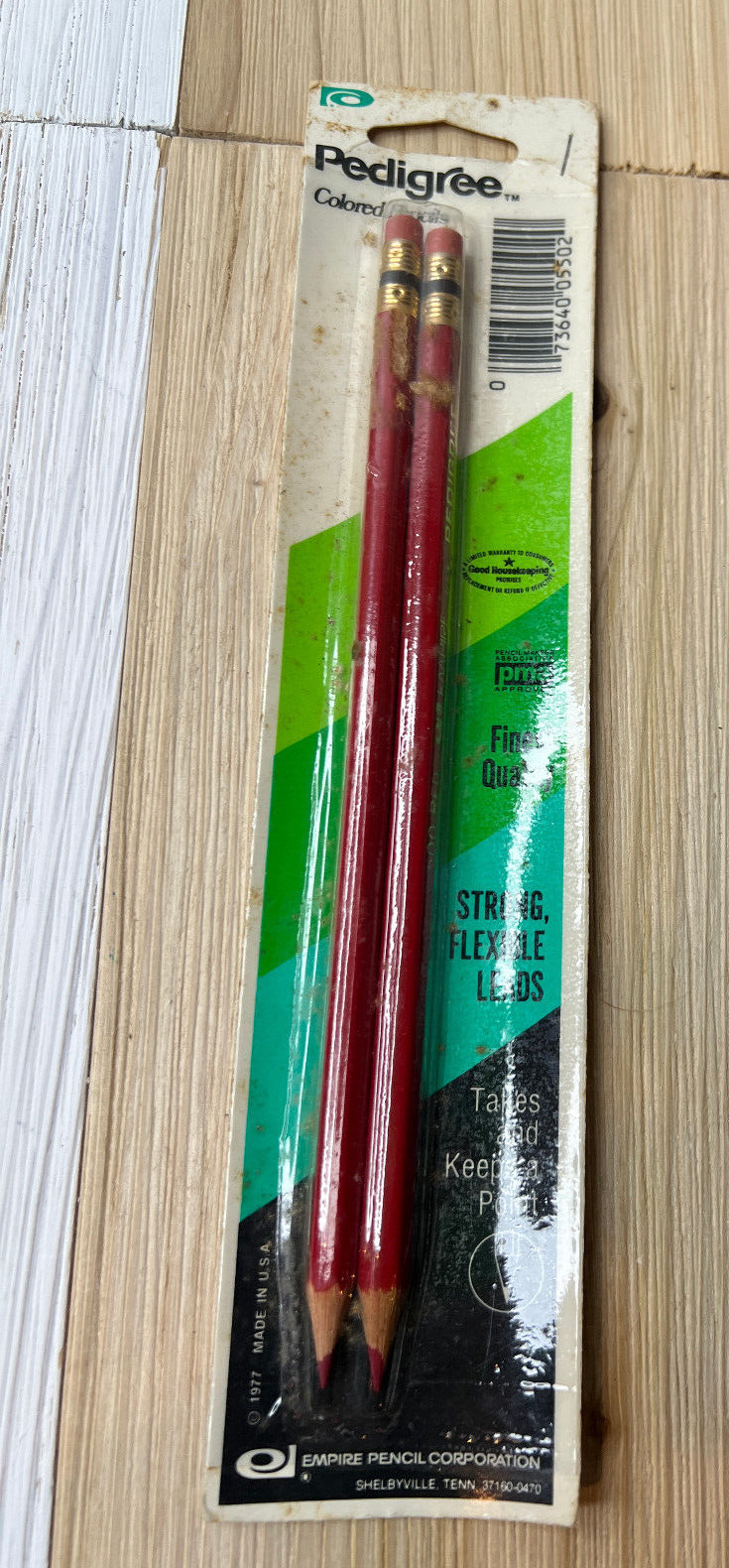 Vintage Pedigree Colored Pencils 1977 USA 000Red Finest Quality 70s NEW