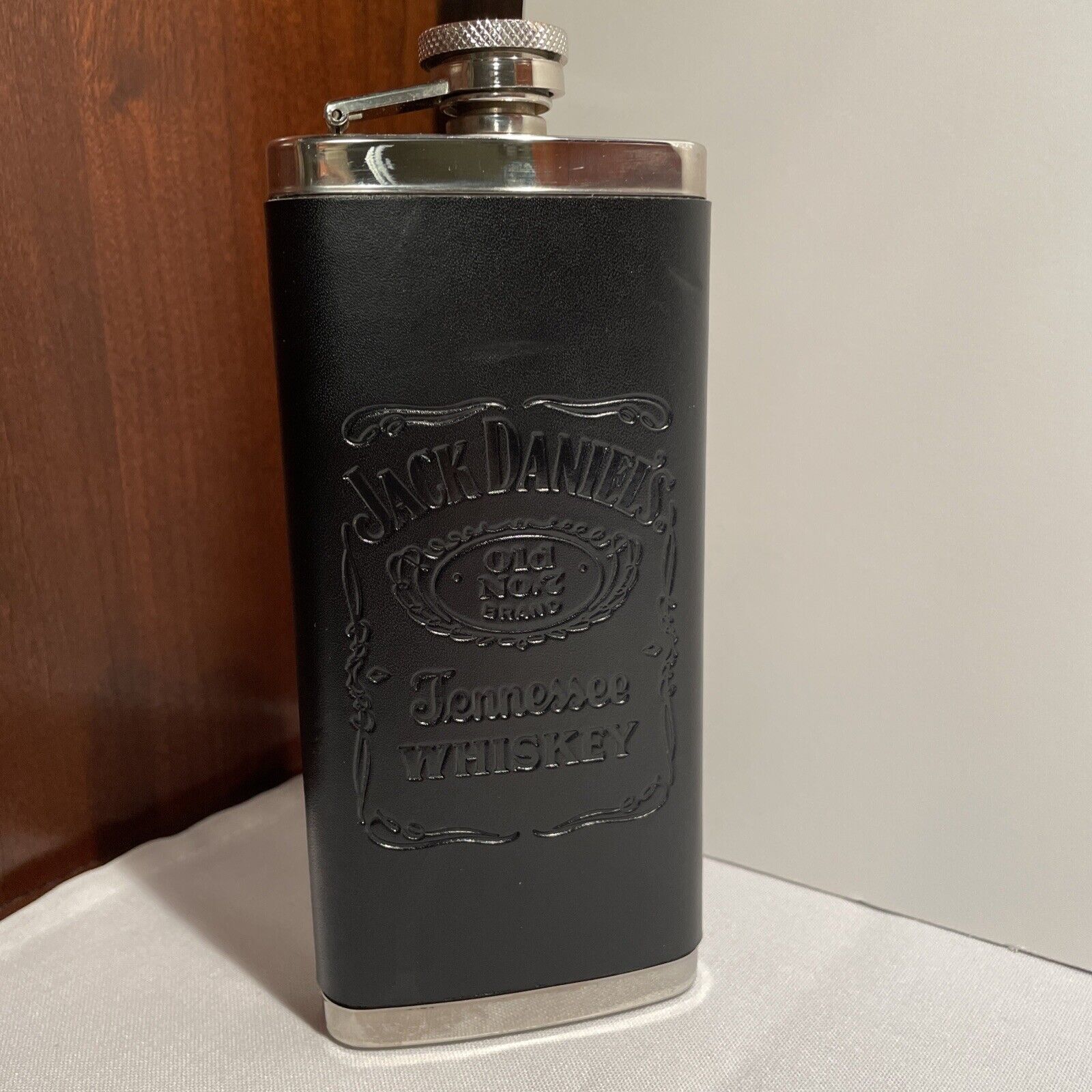 Jack Daniels Flask No 7 Leather Cover Faux 2010 Stainless Steel  5 OZ Vintage
