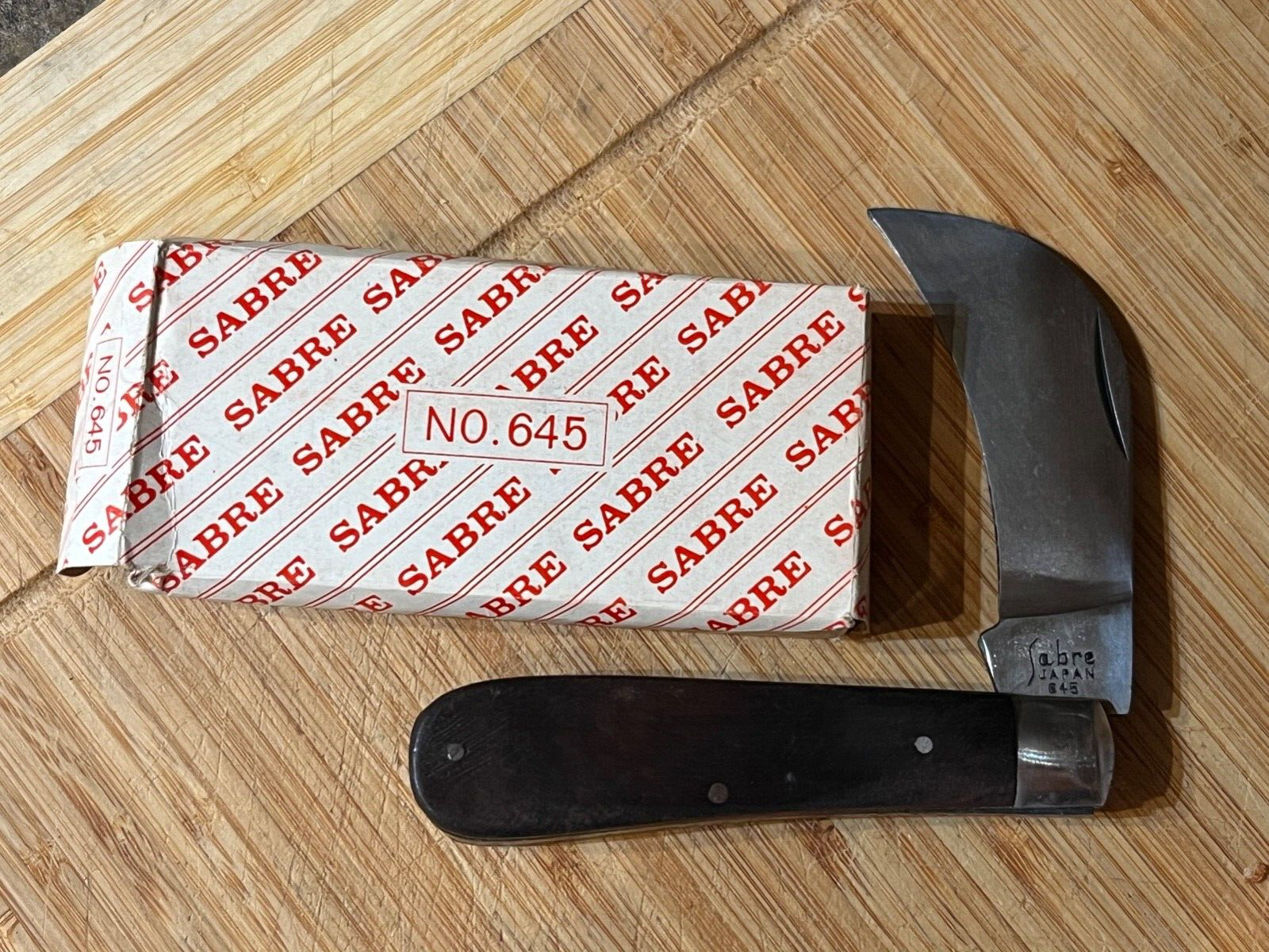 NEW Vintage Sabre Japan 645 Wood Handle Hawkbill Curved Blade Folding Knife