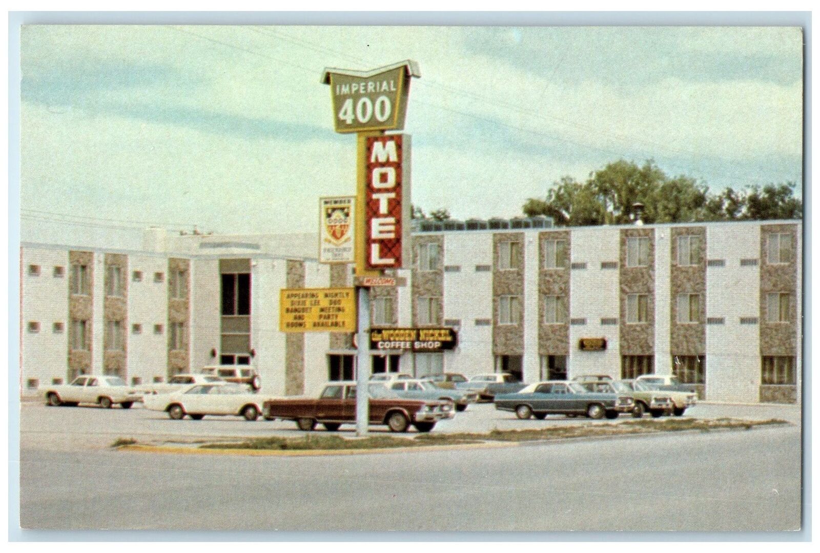 c1950's Friendship Inn & Restaurant Classic Car Rapid City South Dakota Postcard