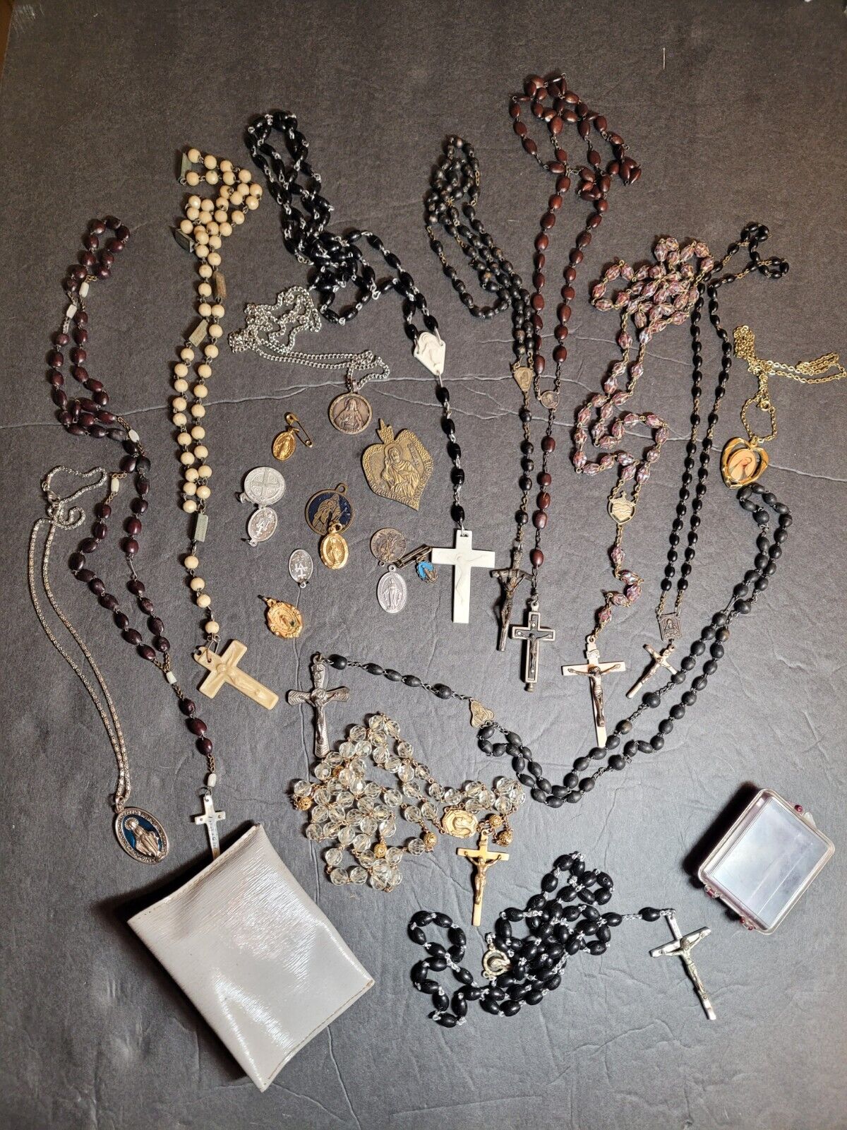 Lot of Vintage Rosaries Catholic Medals Wood Glass MOP Plastic Pendant Necklaces
