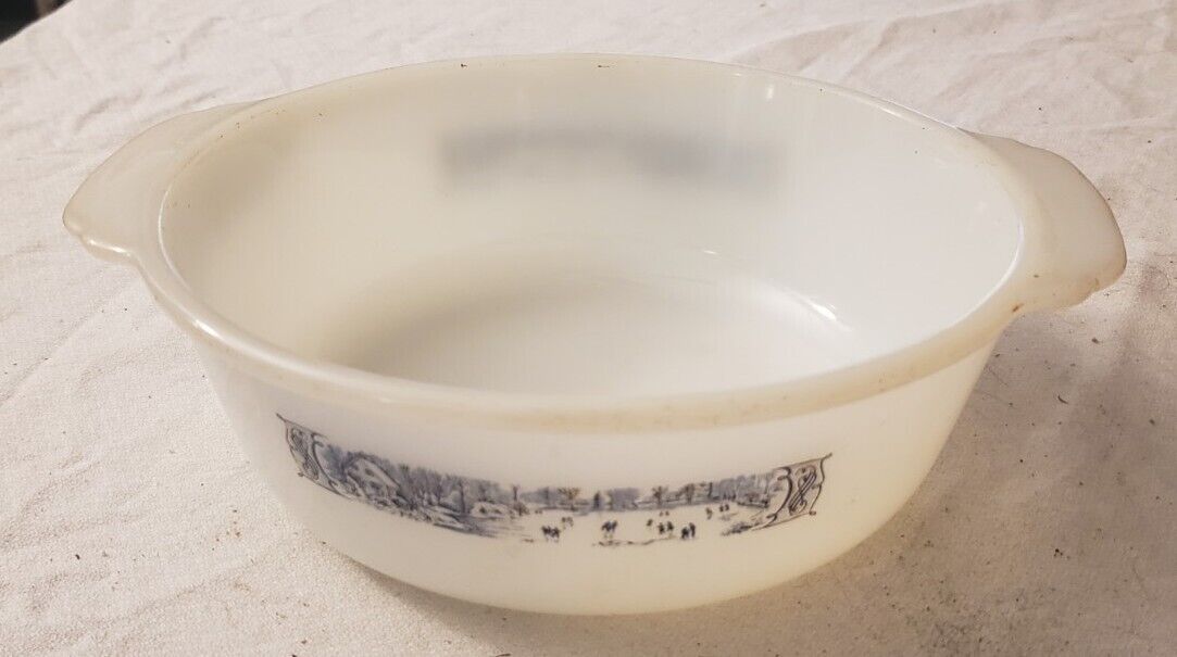 VINTAGE 1960s Casserole Dish Snowy Scene Milk Glass/Corningware Bowl 8\