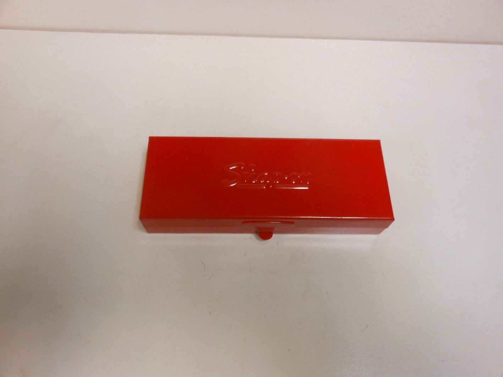 Vtg Snap-on Tools KRA 222B Red Metal Tool Box 1/4 Drive 64 Date Code
