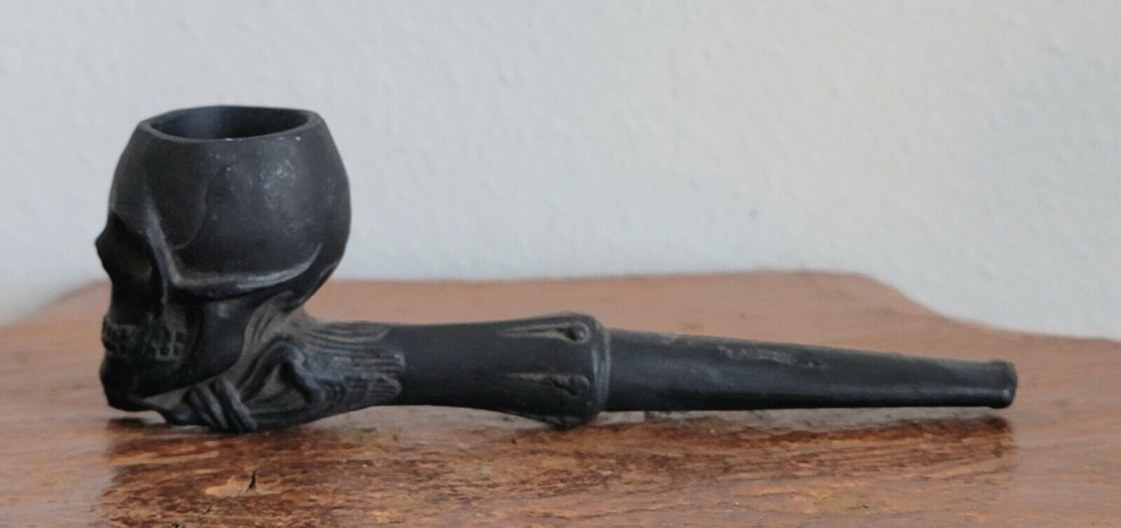 WWII Figural Carved Black Clay ☠️ Skull Pipe