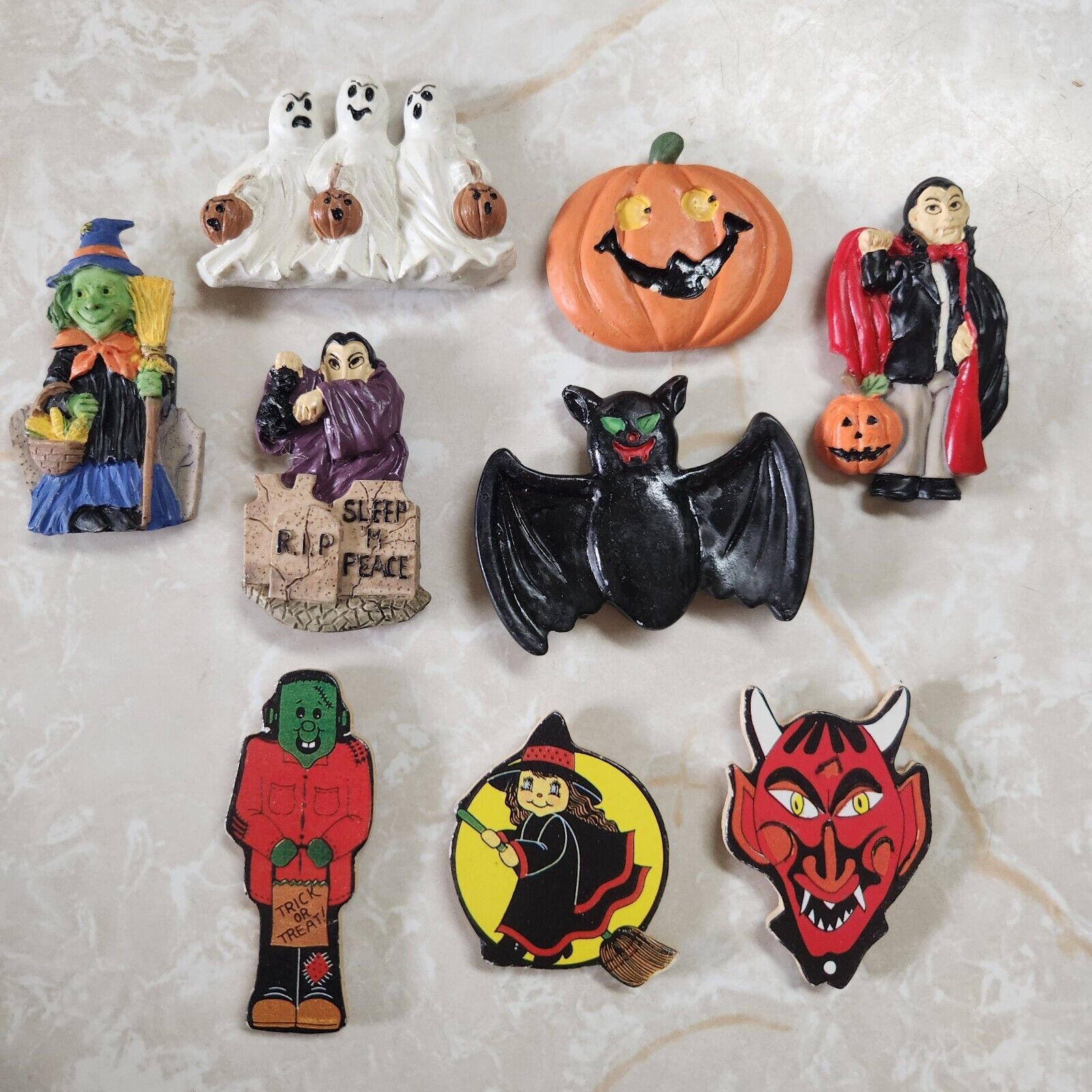 Vintage Halloween Fridge Kitchen Magnets Lot 0f 9 Bat Pumpkin Devil Dracula Moon