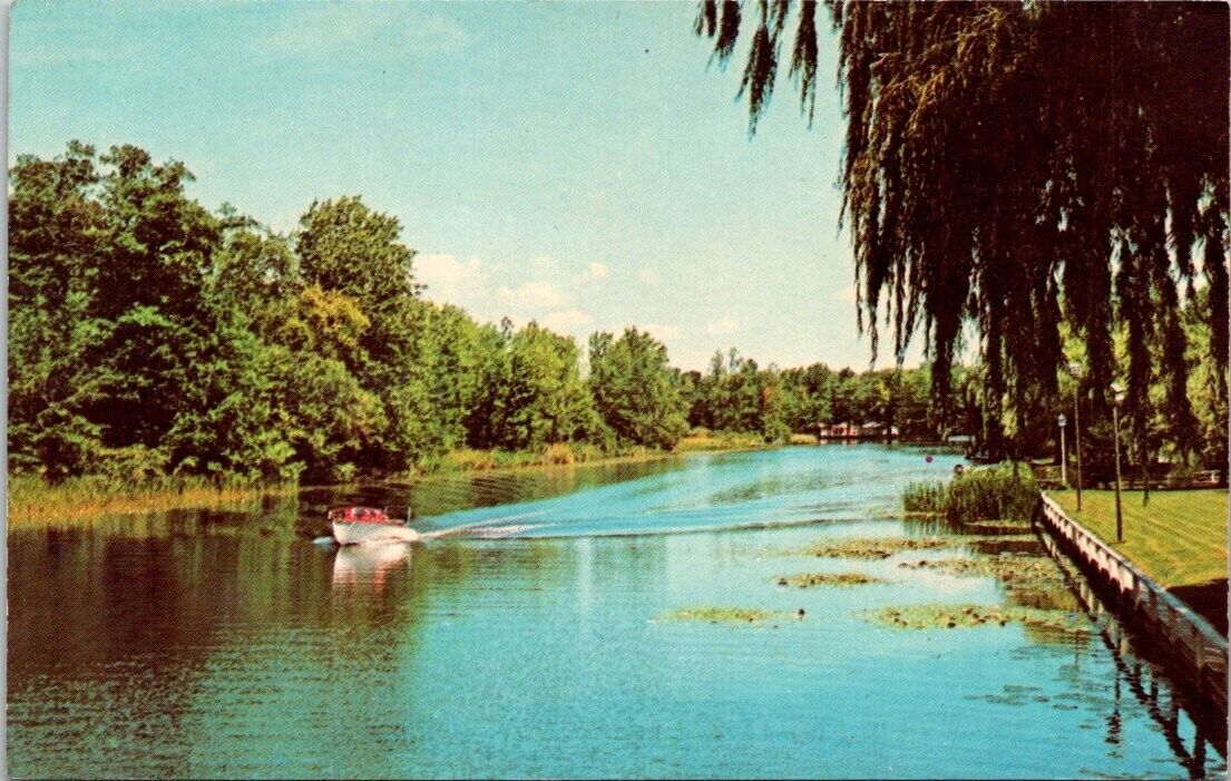 1950s Boating Fishing in Muskegon River Hougton Lake Michigan Vintage Postcard