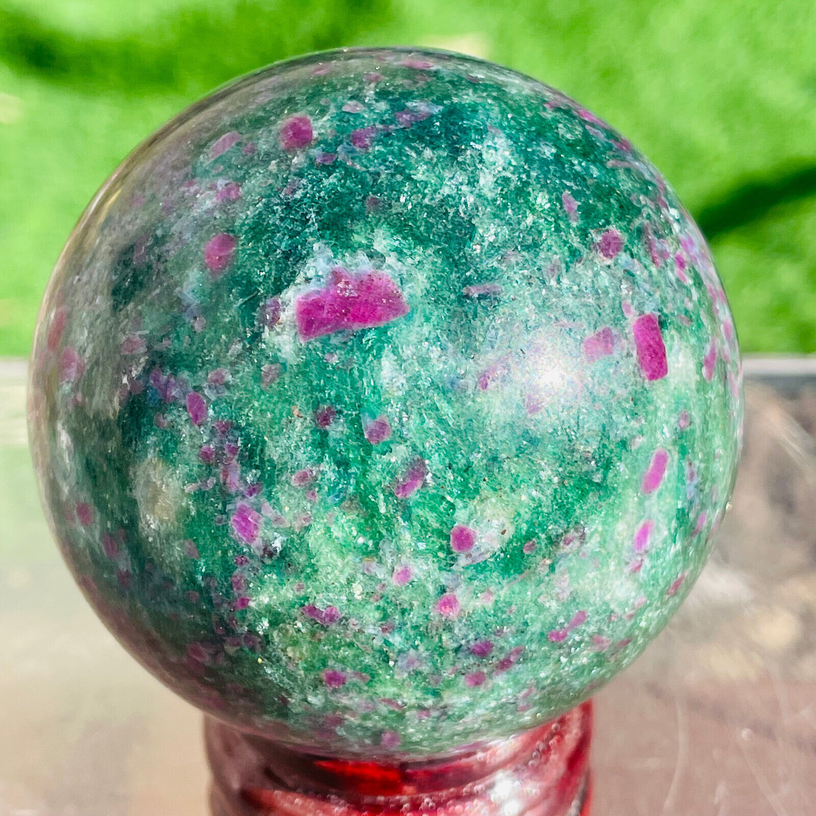 398g Top Natural Emerald Ruby Gemstone Quartz Crystal Sphere Ball Specimen