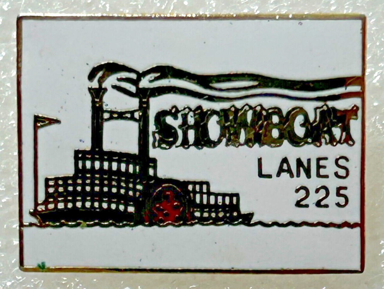 Showboat Hotel Casino Las Vegas Vintage Bowling Lanes 225 Enamel Lapel Hat Pin