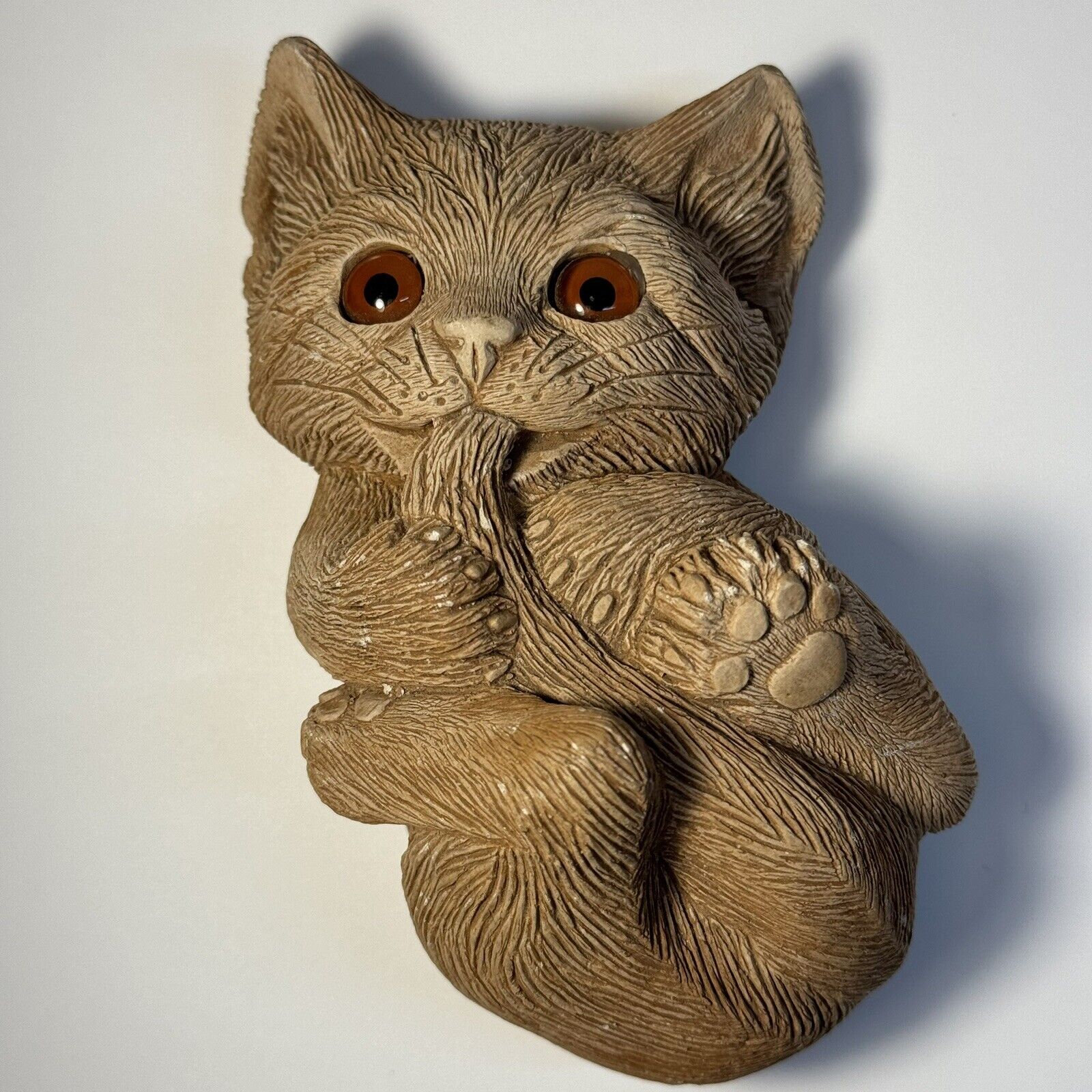Vintage Clay Pottery Cat Playing Tail Paperweight Figure