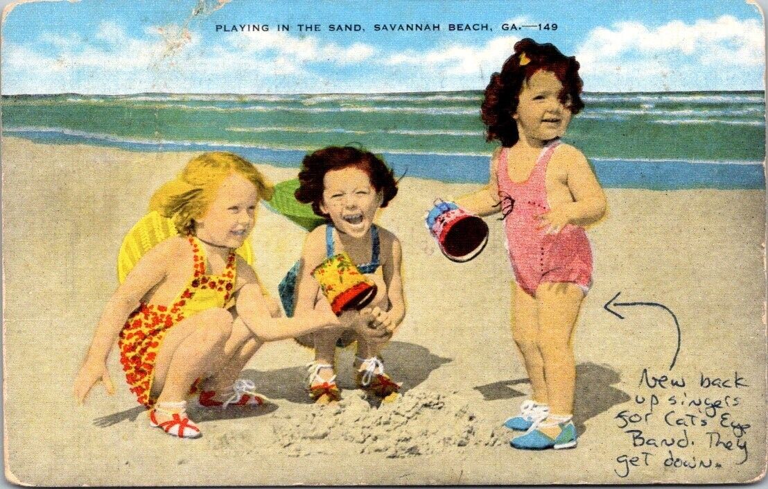Little Girls Playing in Sand Savannah Beach Georgia Vintage Linen Postcard B19