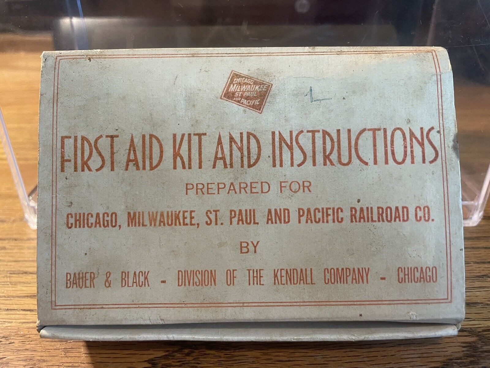 VINTAGE 1950S FIRST AID KIT CHICAGO, MILWAUKEE, ST PAUL PACIFIC RAILROAD CO