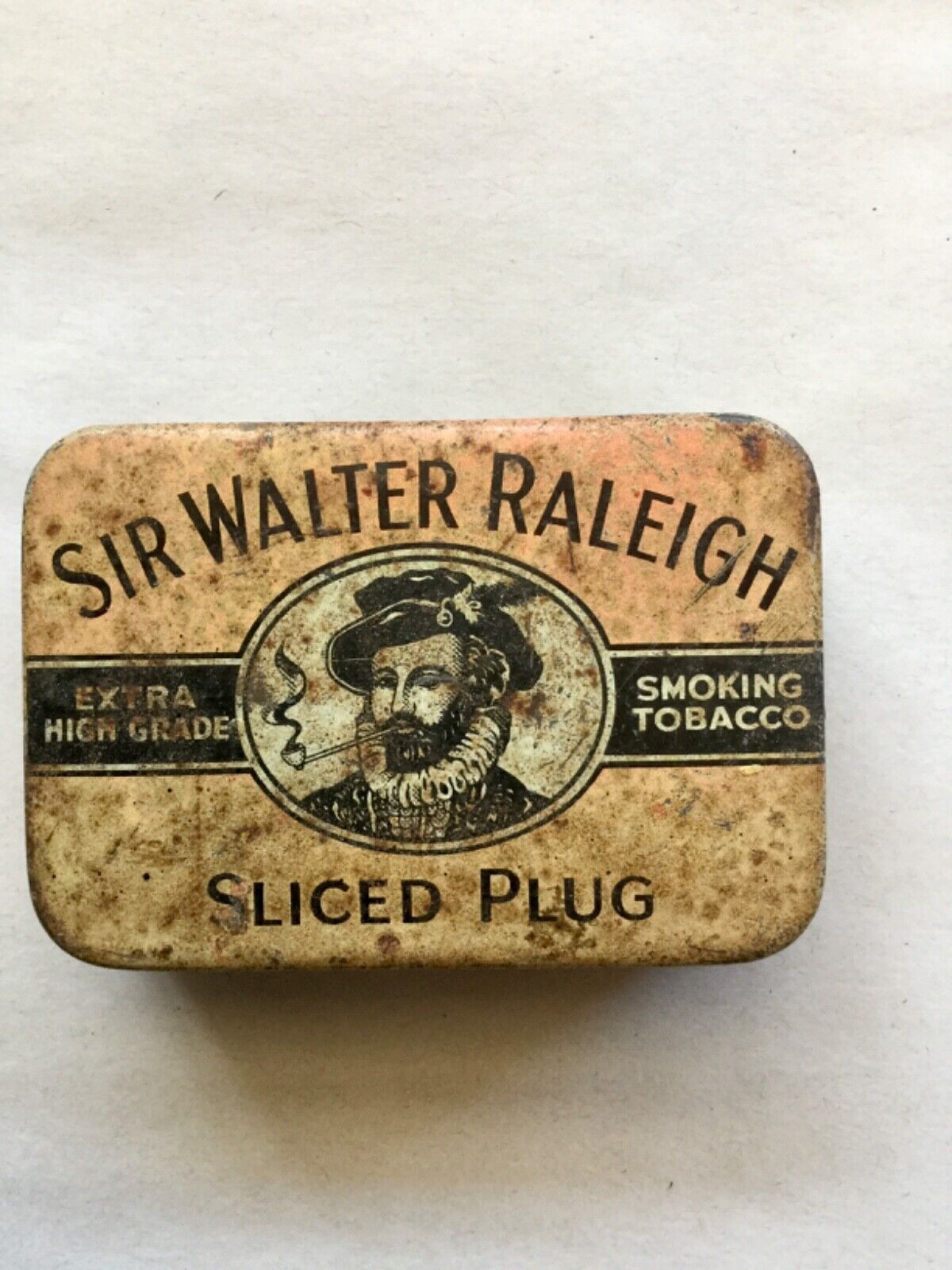 Sir Walter Raleigh Sliced Plug Smoking Tobacco Tin