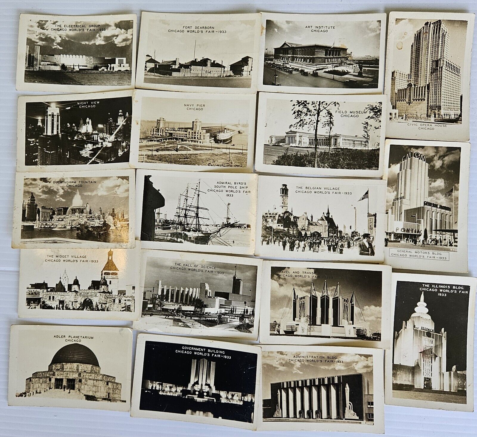 Lot of 18 Vintage 1933 Chicago Worlds Fair Miniature Souvenir Photos FREE S&H