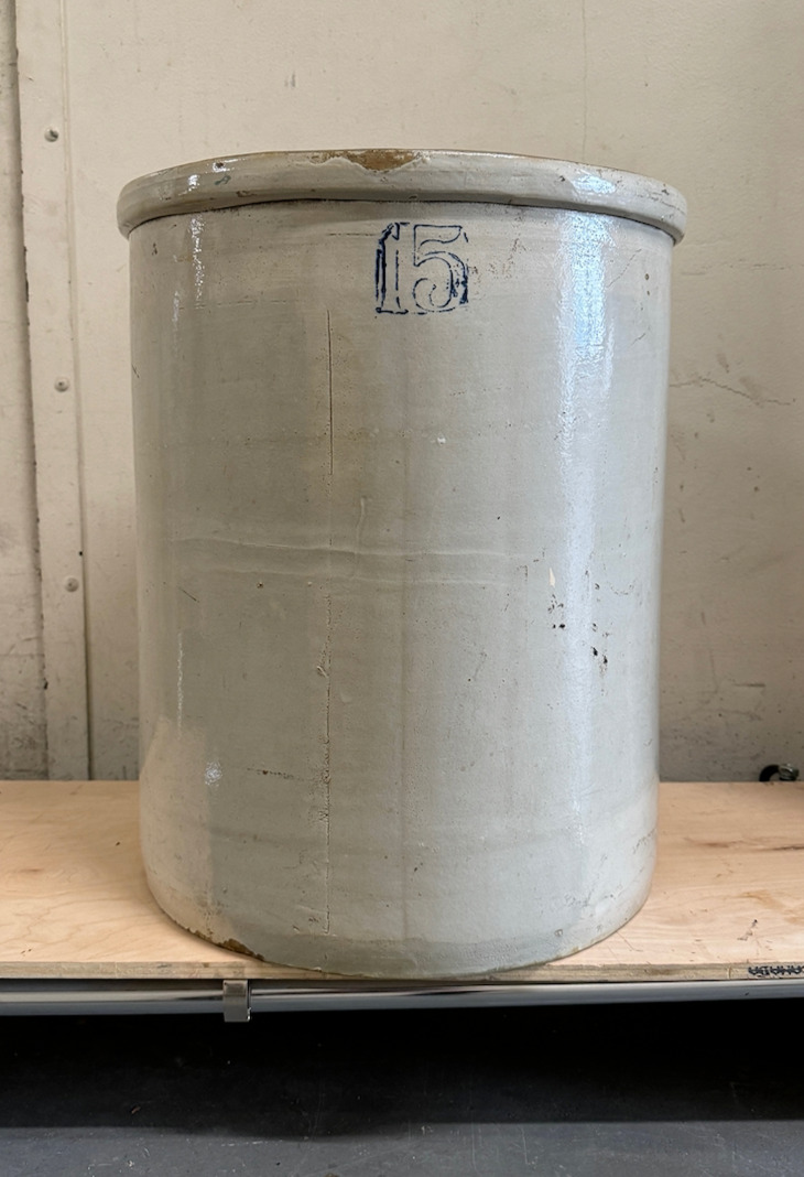 HUGE 15 Gallon American Country Stoneware Ceramic Pot Crock  21\
