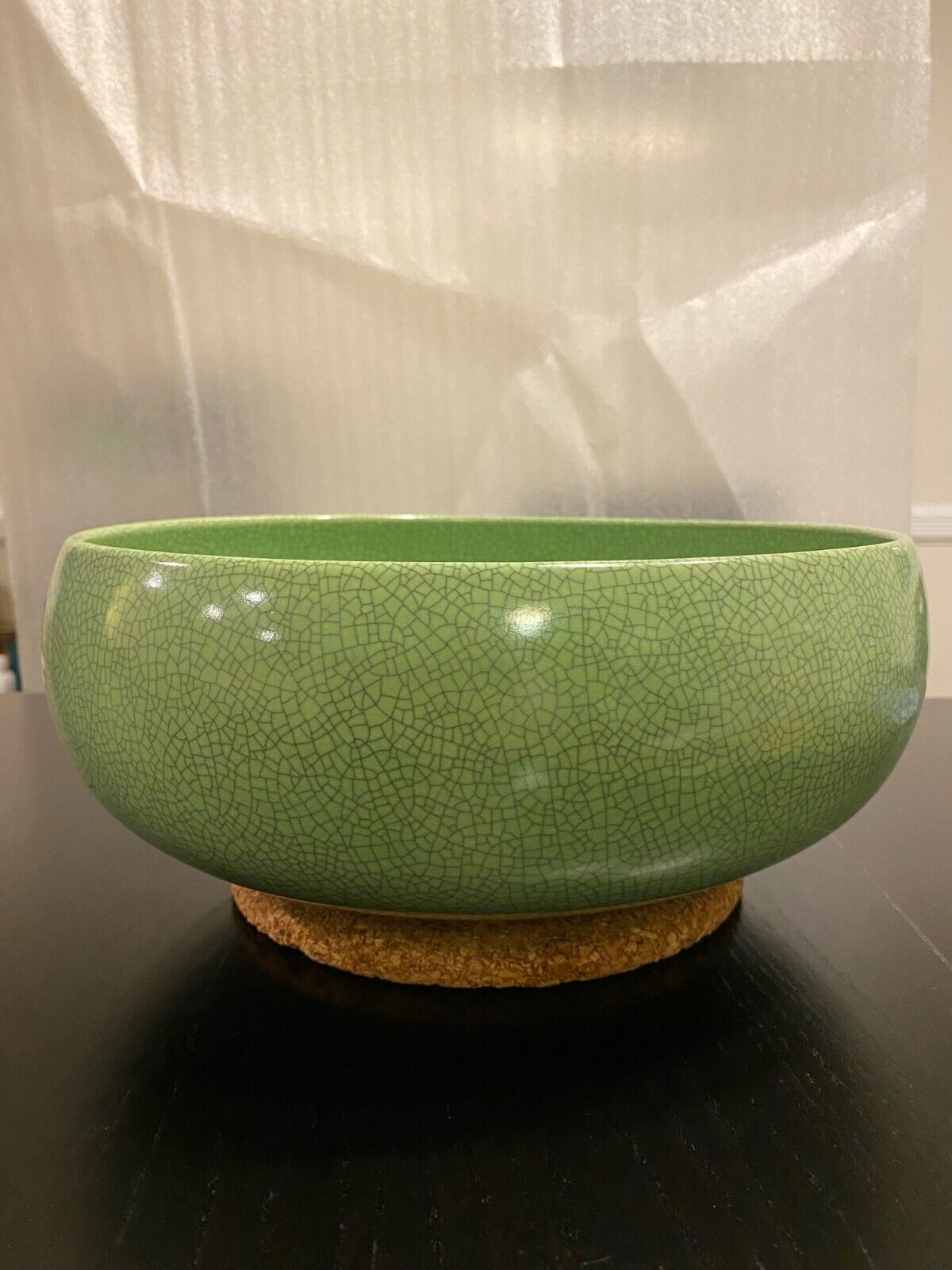 Very large and fine green ge-ware style porcelain bowl