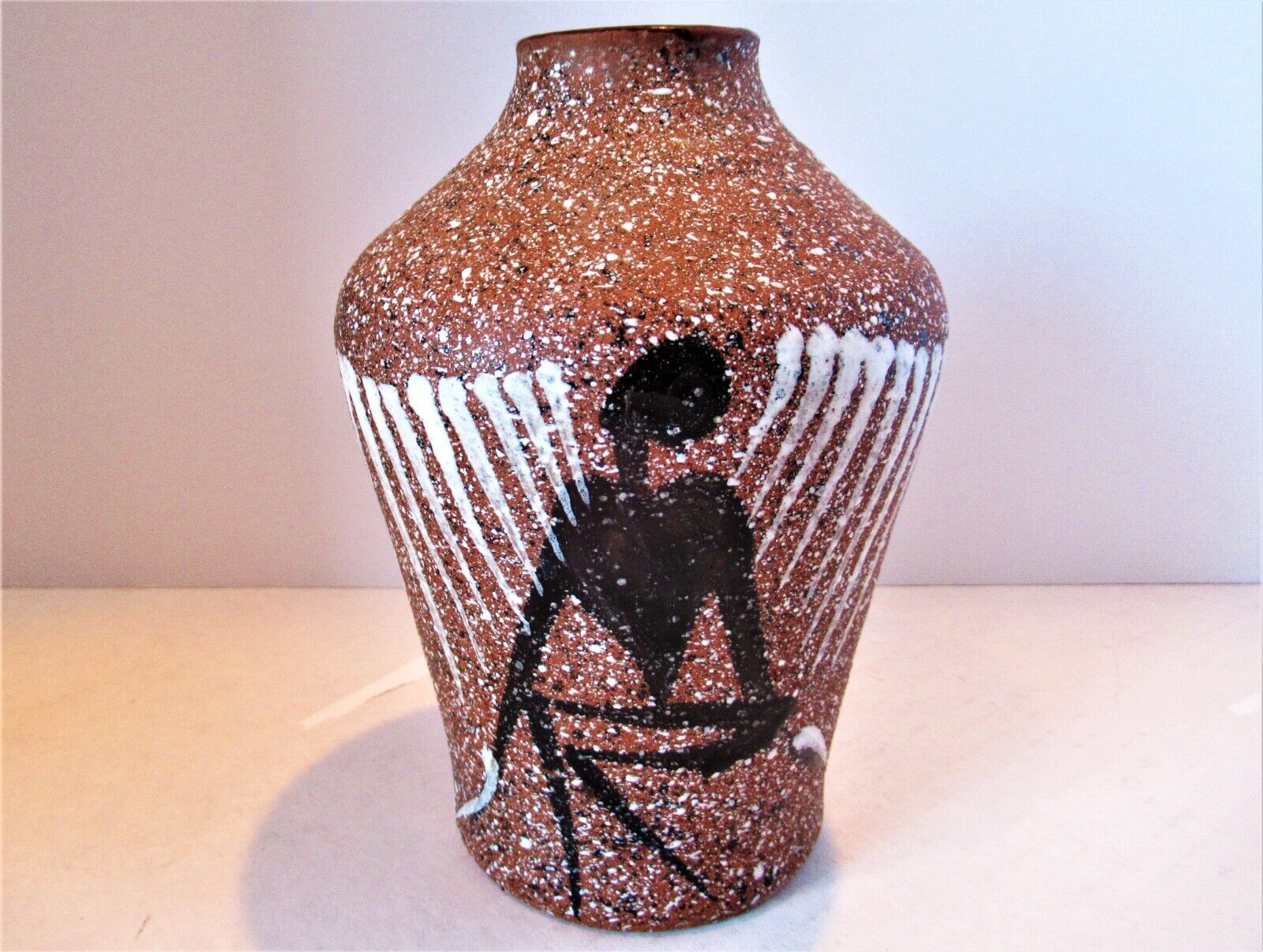 Vintage African/Native American Pottery Jar/Vase Unglazed Person Sitting Speckle