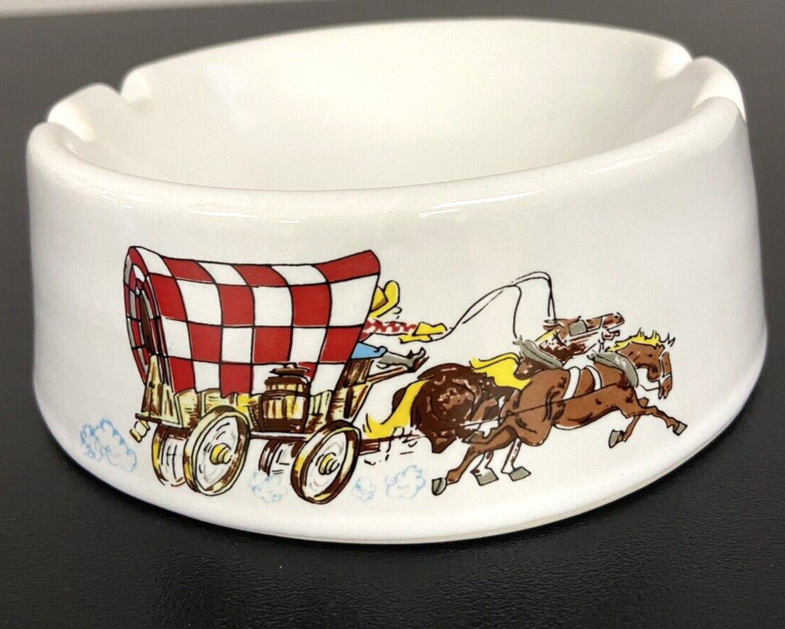 Ceramic Chuck Wagon (Purina) Ashtray, Vintage, Great Graphics