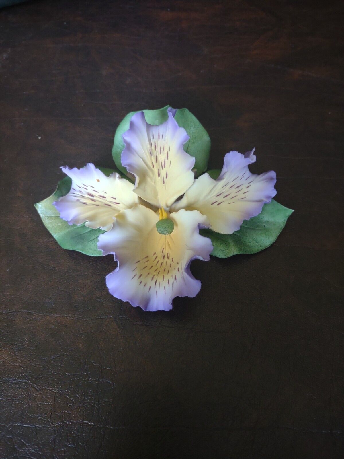 Capodimonte Figurine Purple Iris Made In Italy
