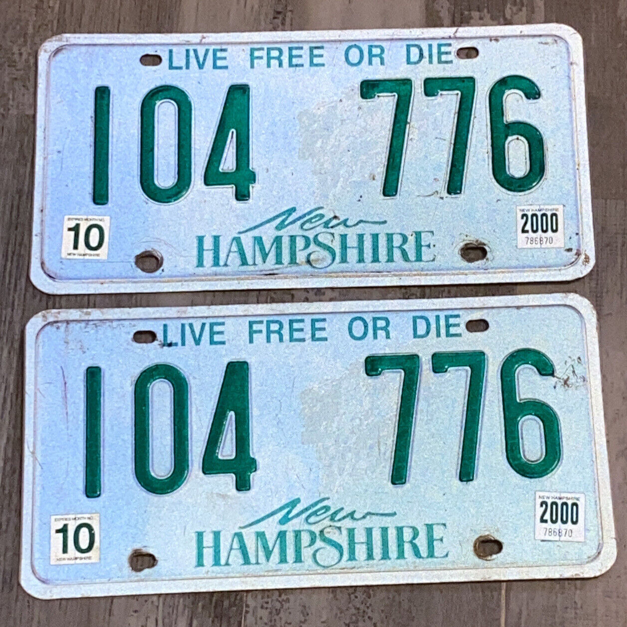 Set of 2 2000 New Hampshire 104 776 LIVE FREE DIE license plate PAIR vintage NH