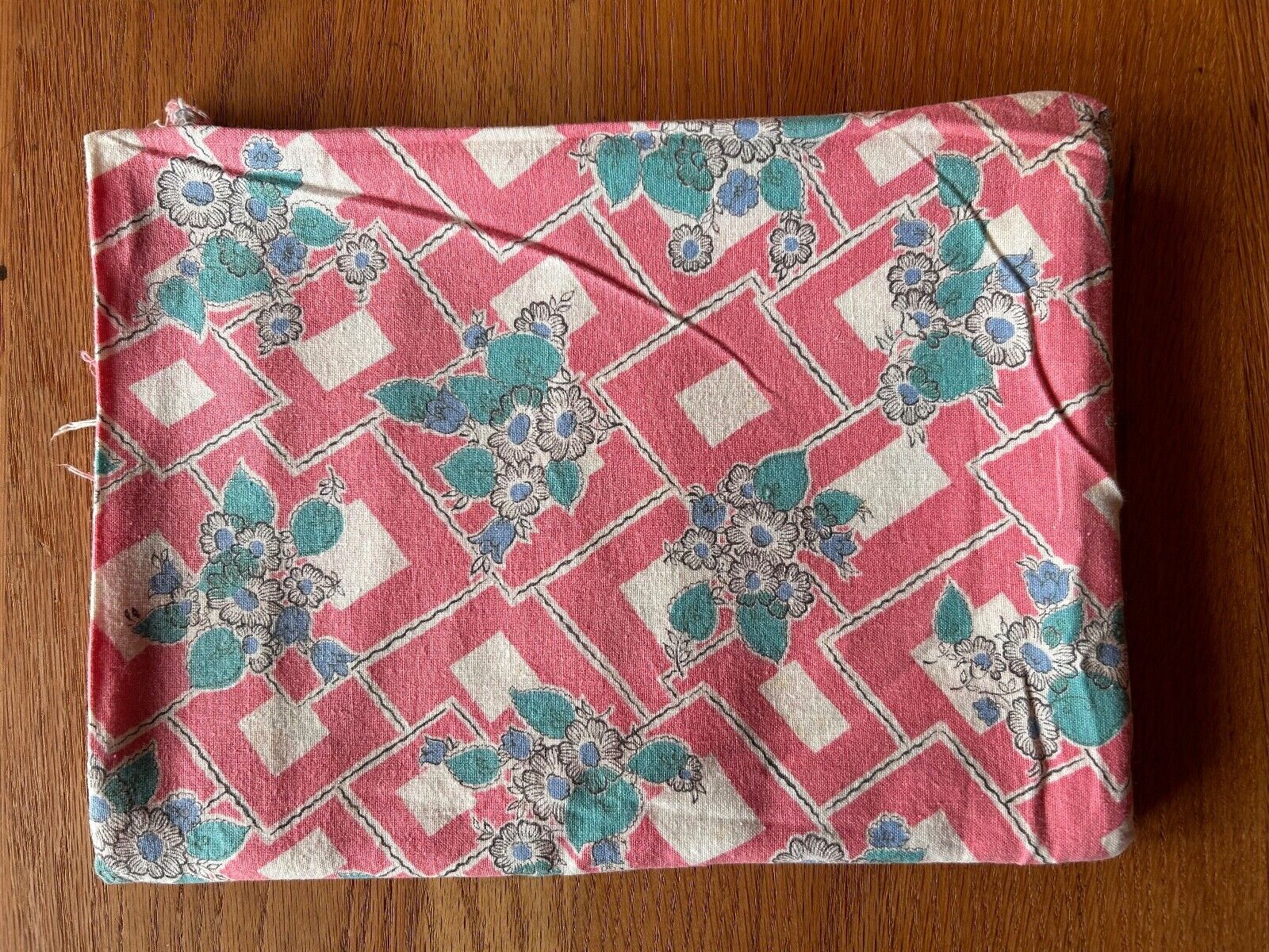 Vintage Cotton Fabric 1940s Pink & Blue Floral 35w x 1yd