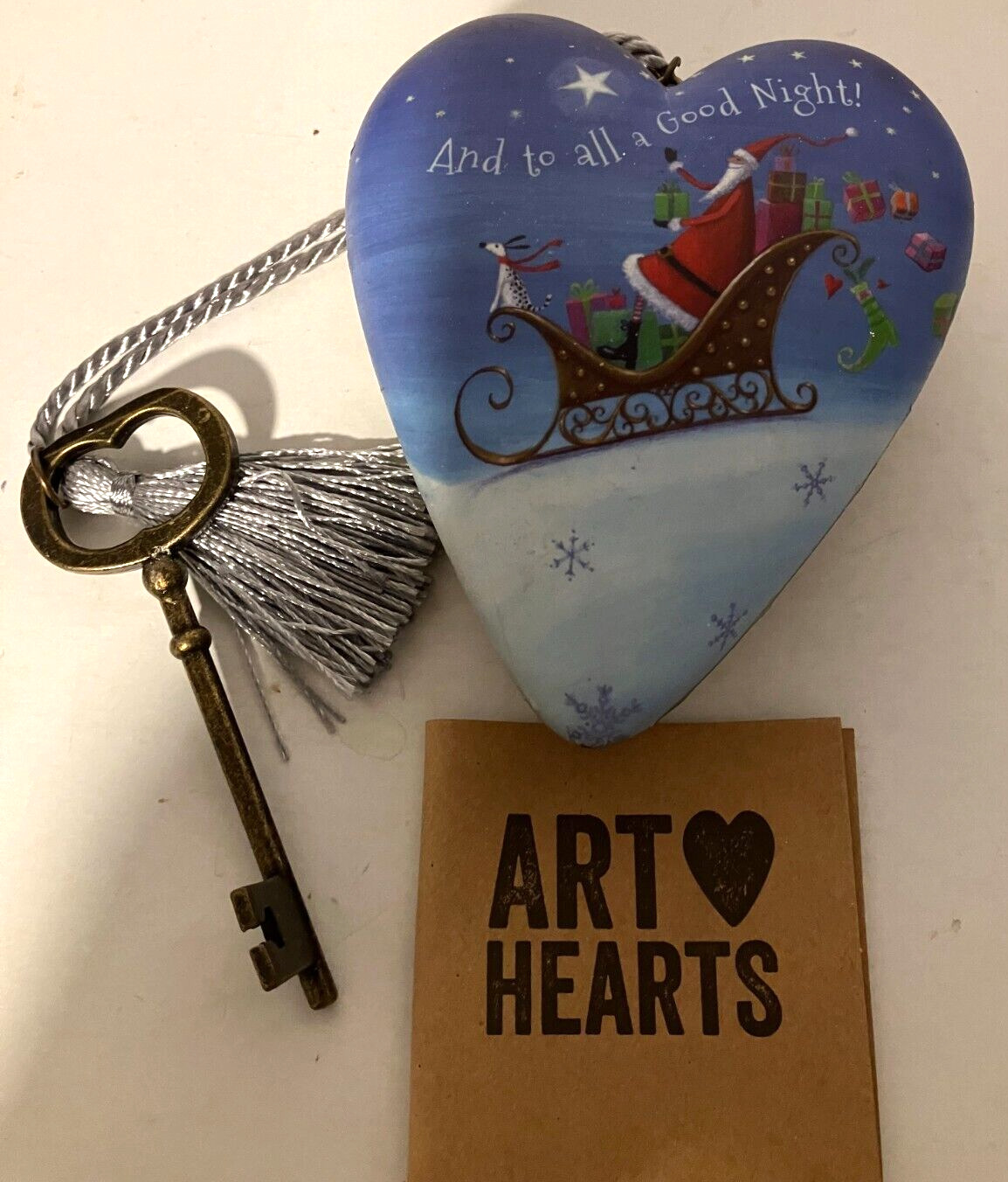 Demdaco Art Heart Christmas “And to all a good Night” Key and Tassel in Box Tags