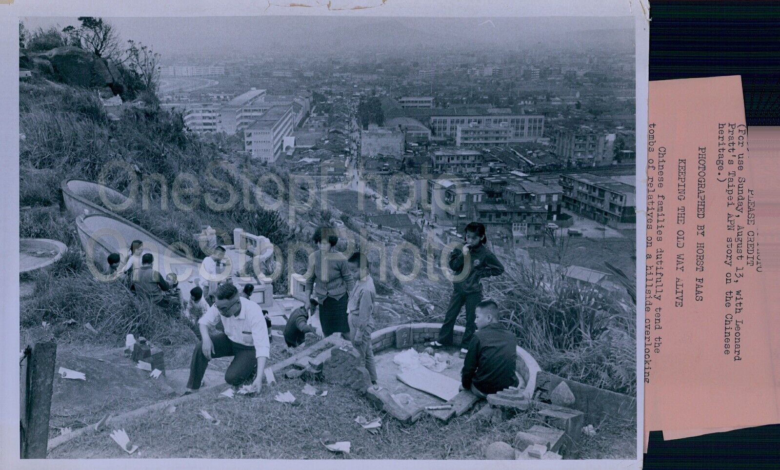 1972 CHINA Tombs Hillside Overlooking Modern TAIPEI Press Photo