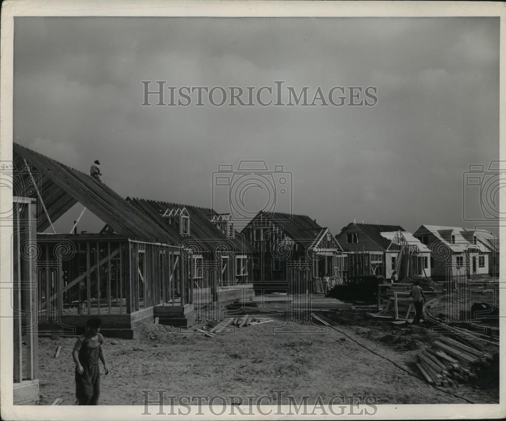 Press Photo New York Homes under construction in Hyde Park Manor - nera12256