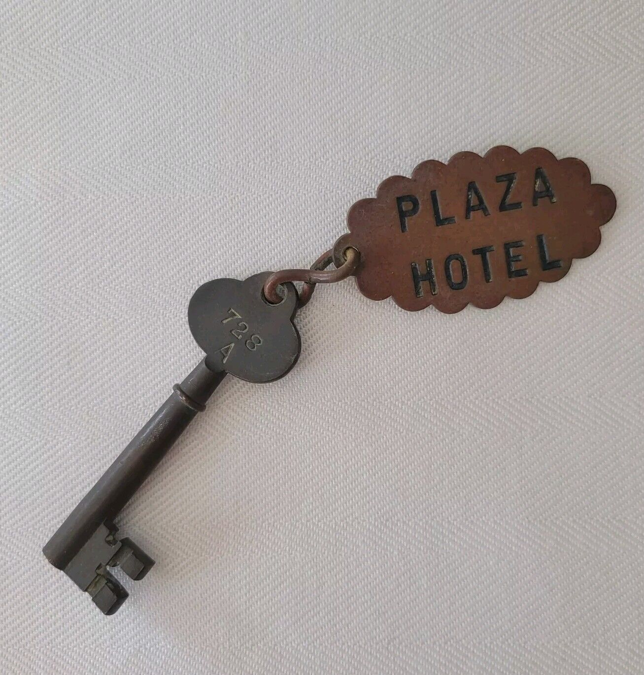 Authentic Antique Hotel Key & Fob THE PLAZA HOTEL New York City 49gr RARE FIND