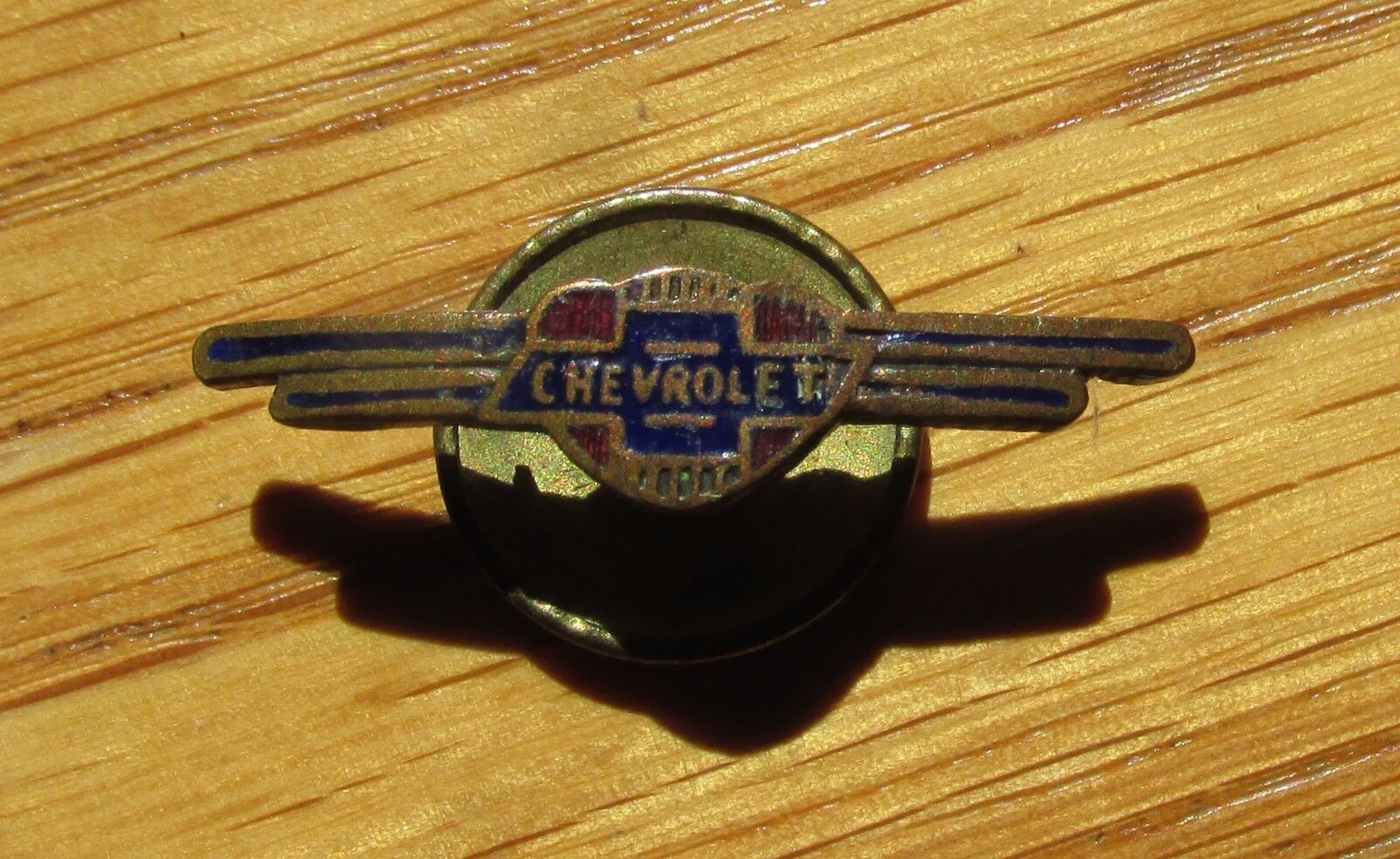 Vintage 1930\'s Chevrolet Service pin lapel pin screw back Brass enameled