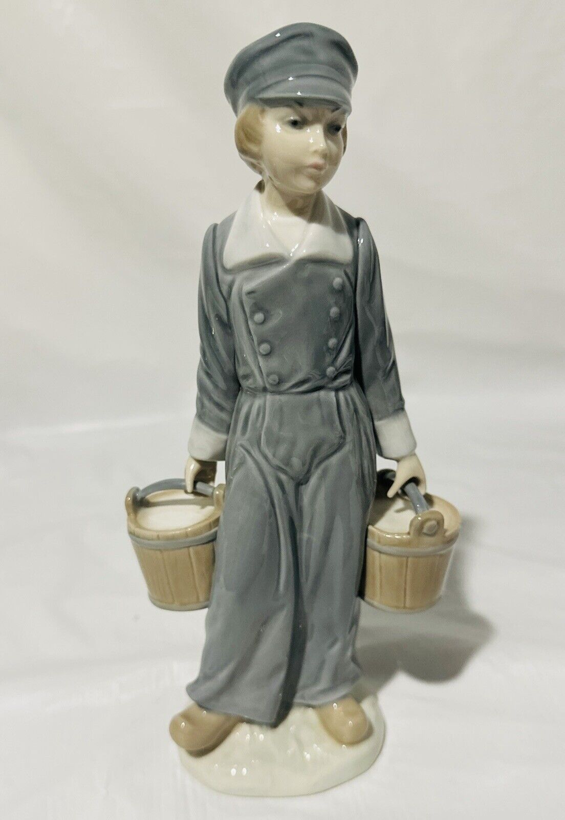 LLADRO SIGNED Made in Spain DUTCH BOY WITH Buckets PAILS #4811