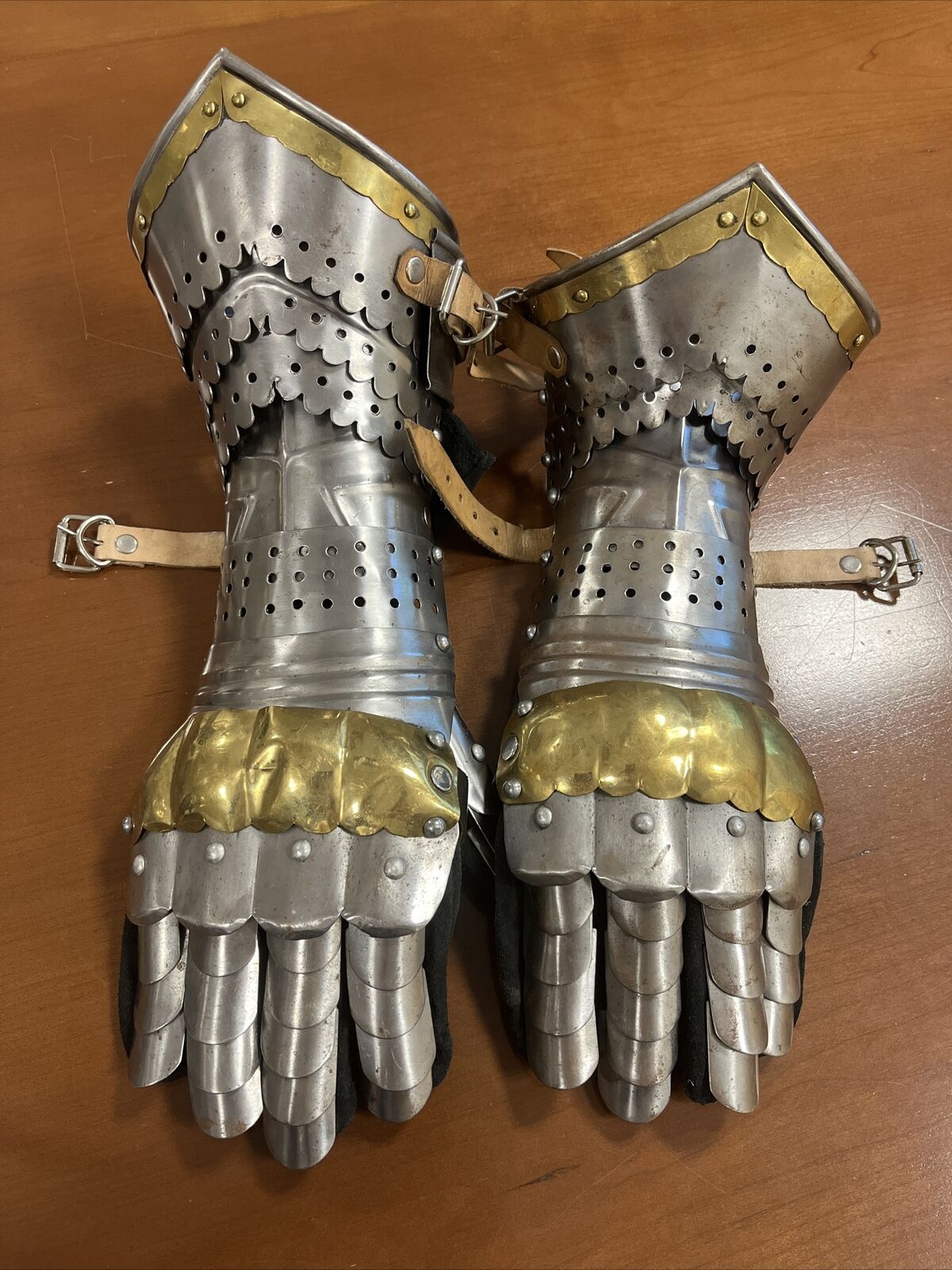 Medieval Armour Pair Brass Accents Gauntlet Medieval Knight Crusader Steel