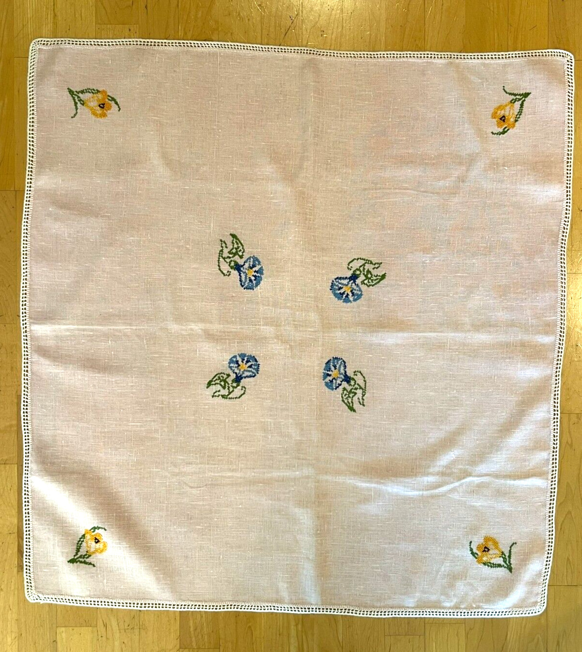 Vintage PINK 32” Square LINEN TABLECLOTH With TRIM Embroidery Blue Yellow Flower