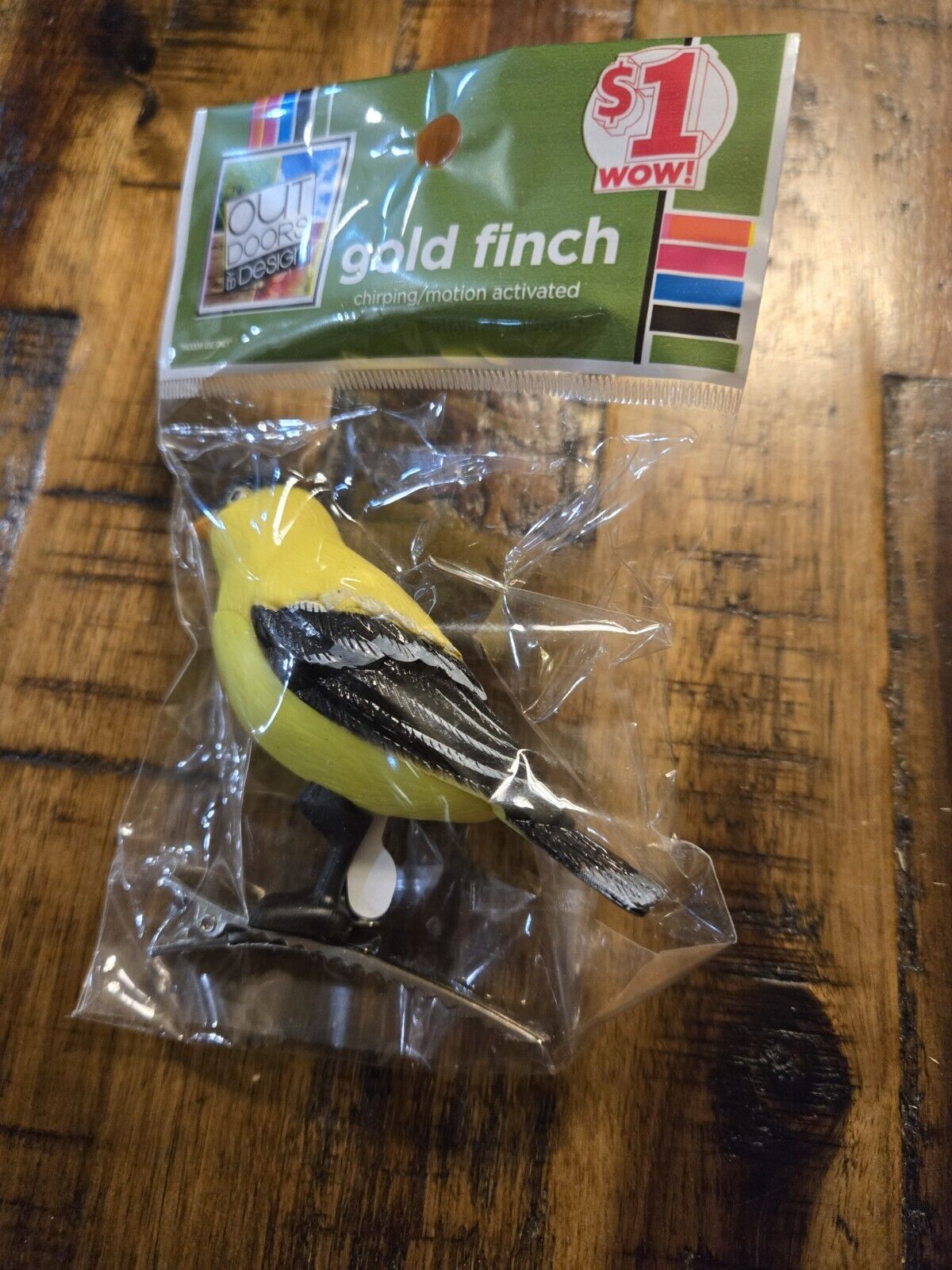 GOLD FINCH MOTION ACTIVATED SENSING CHIRPING CLIP ON BIRD NIP LOT L-21