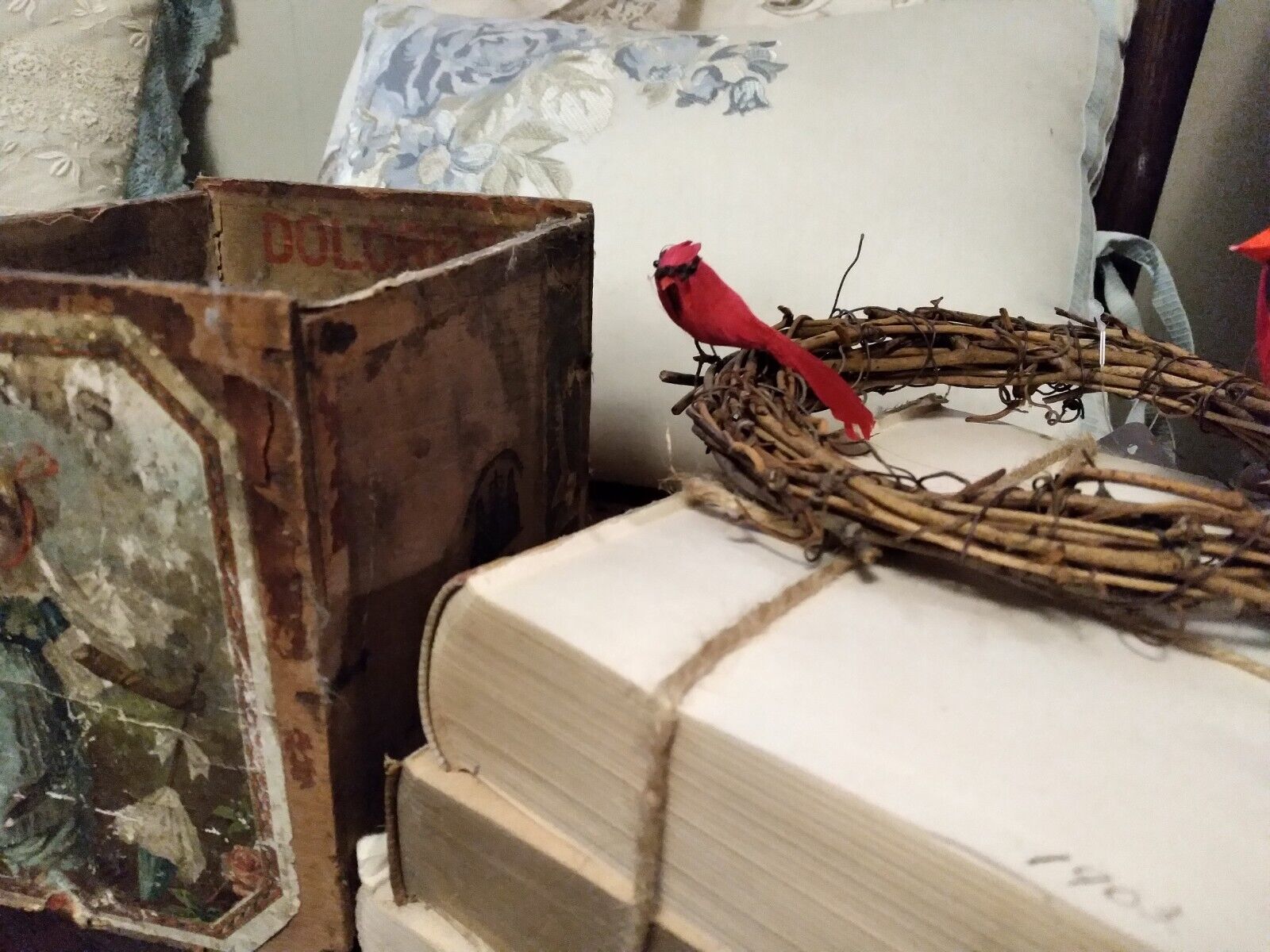 Ashland Decorative Bird Figurine Red Cardinal miniature bird Christmas Winter