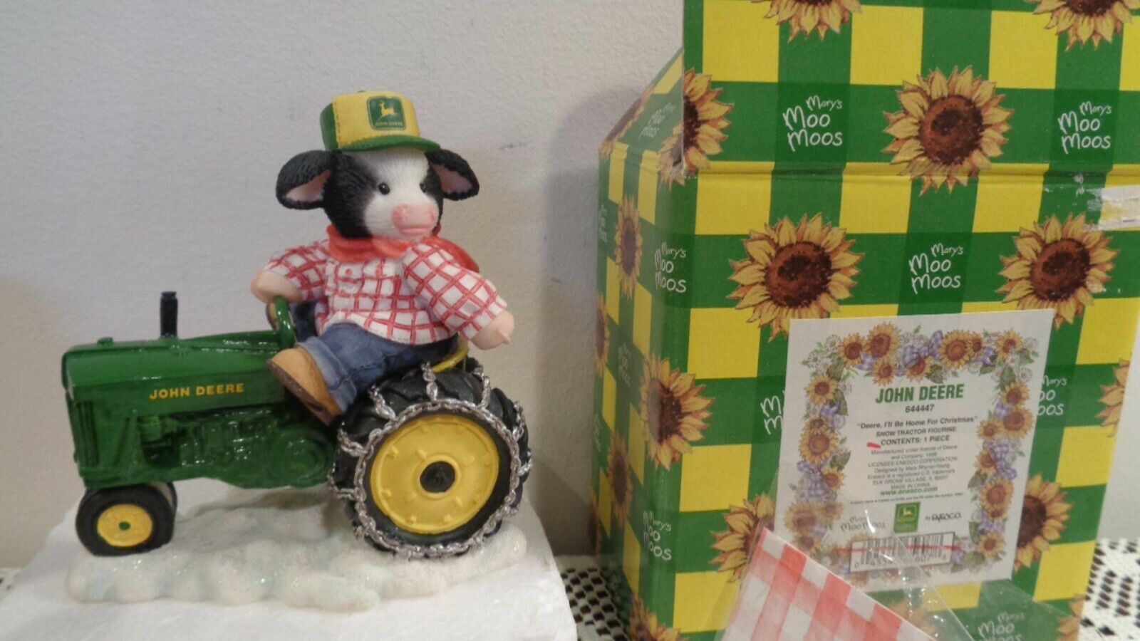 Enesco John Deere Mary\'s Moo Moos On Tractor Figurine New Box