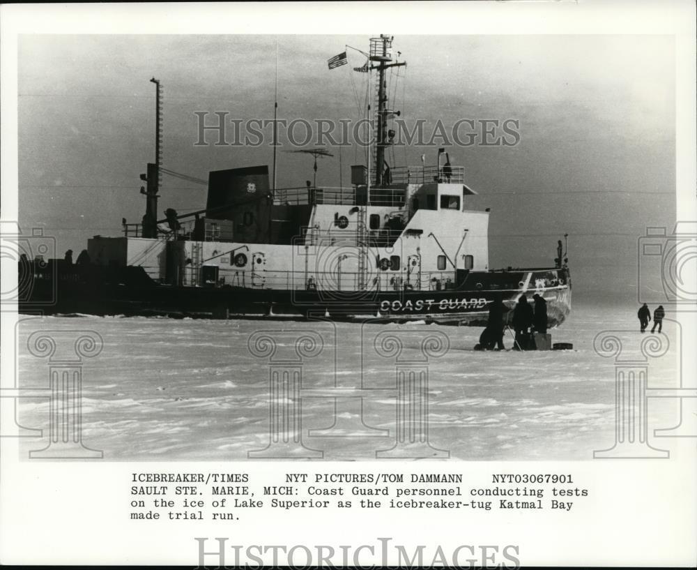 1979 Press Photo Icebreaker tug Katmal Bay on a trial run in Marie, Michigan.